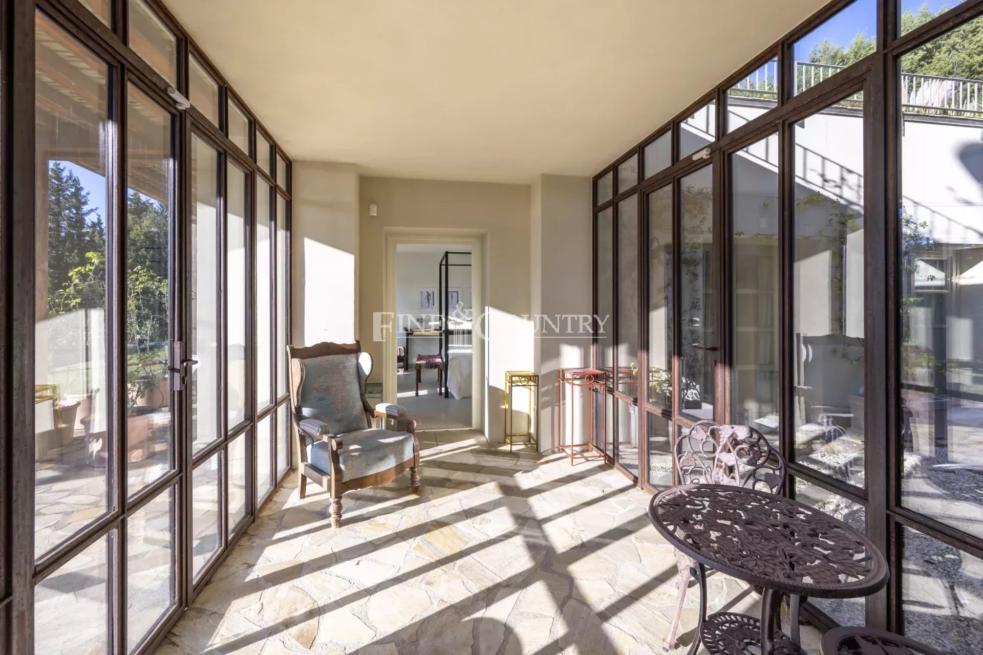 Photo of Villa for sale - Plascassier - Grasse