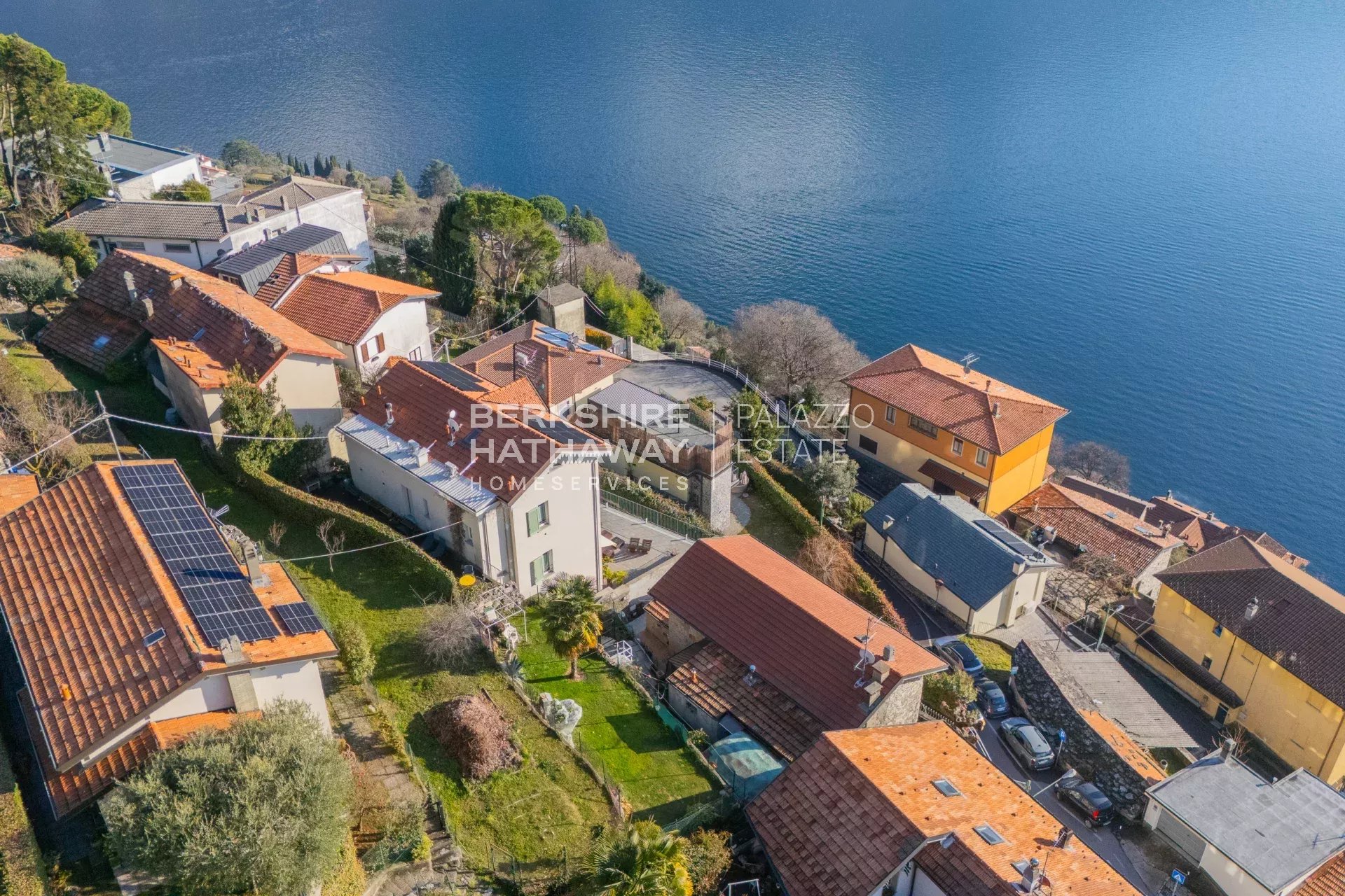 Casa a Cernobbio con vista lago e giardino