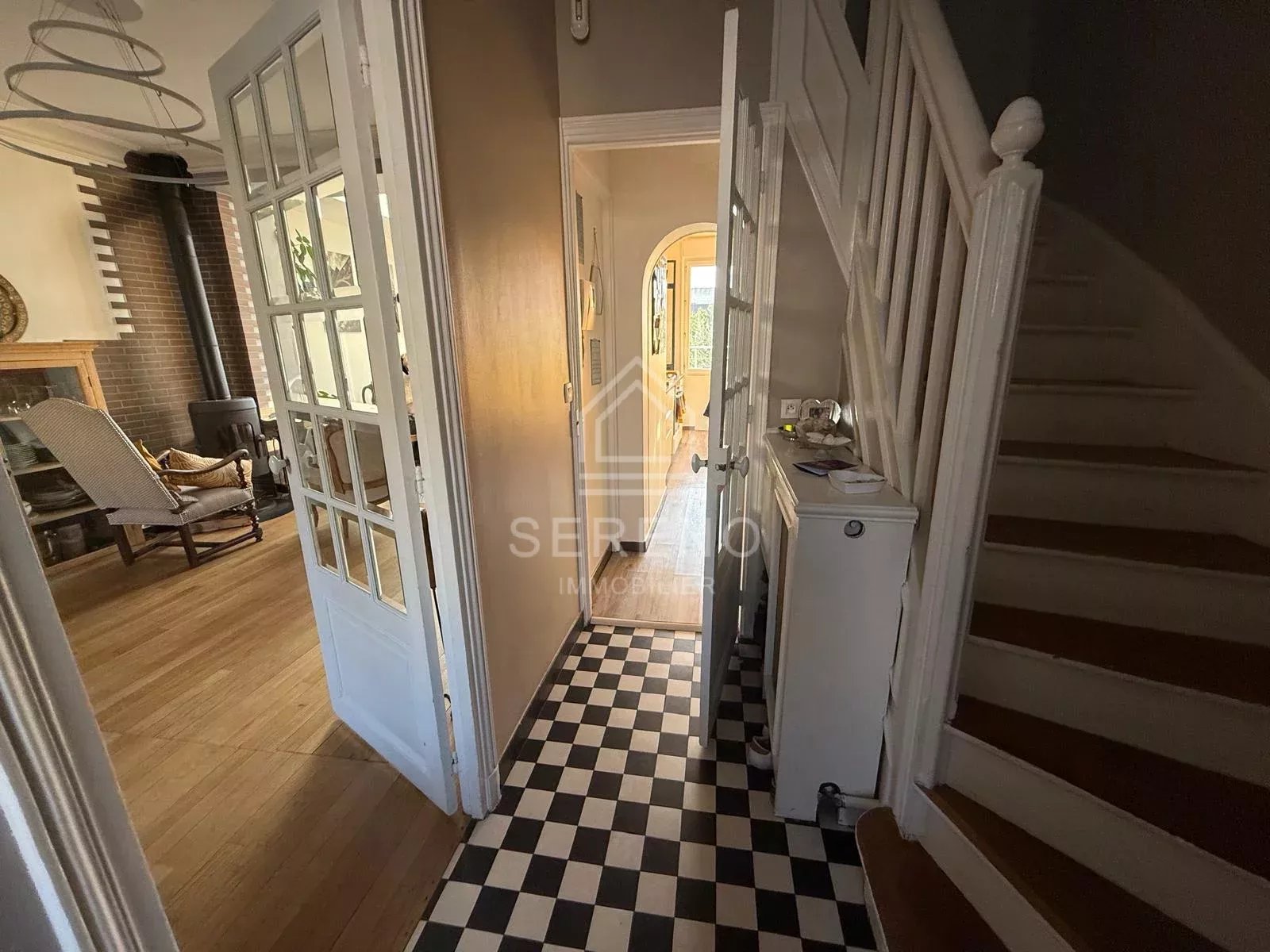 Agence immobilière de 