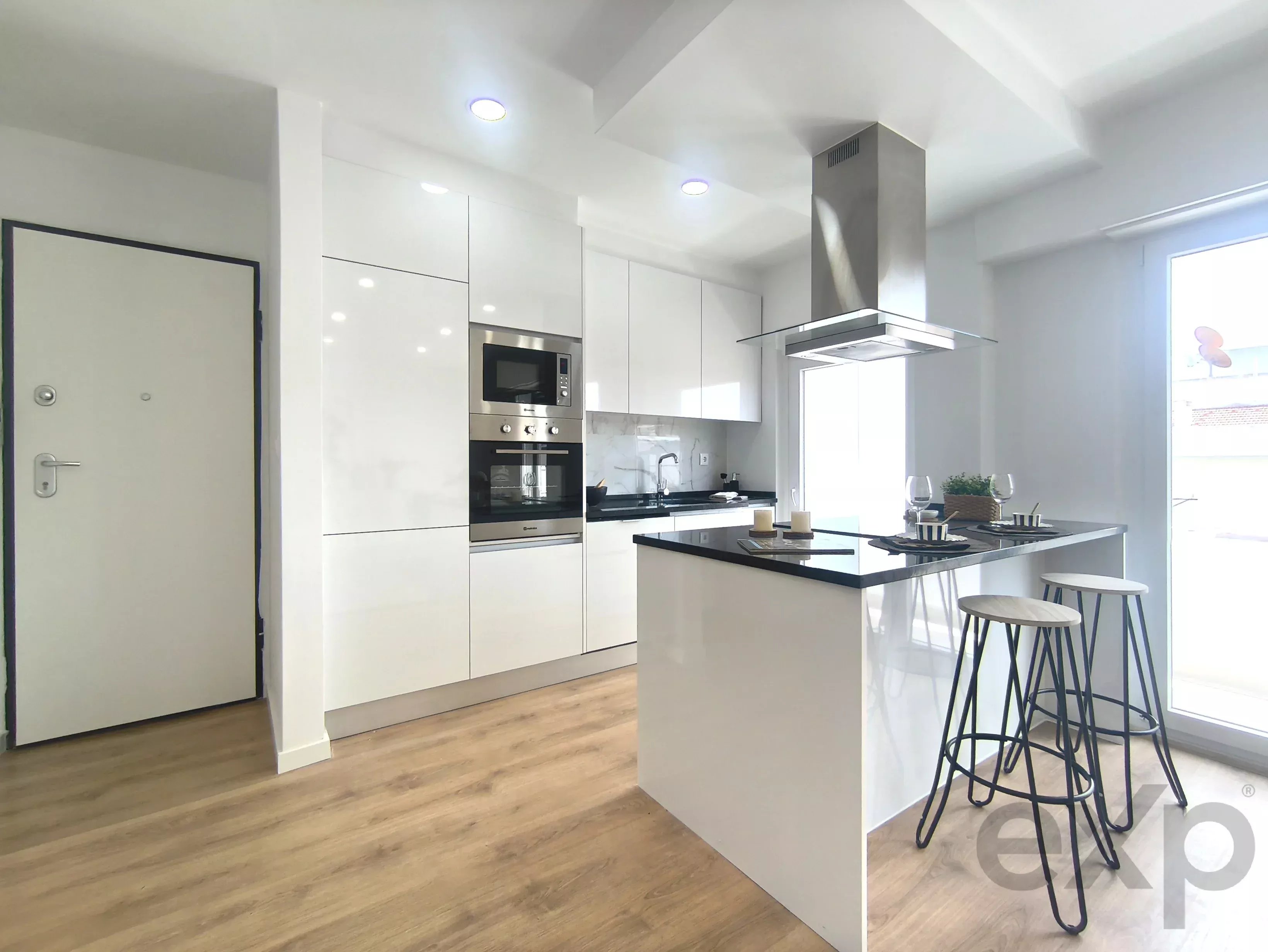 Benfica - Renovated 3-bedroom apartment with elevator 86739721 image 4
