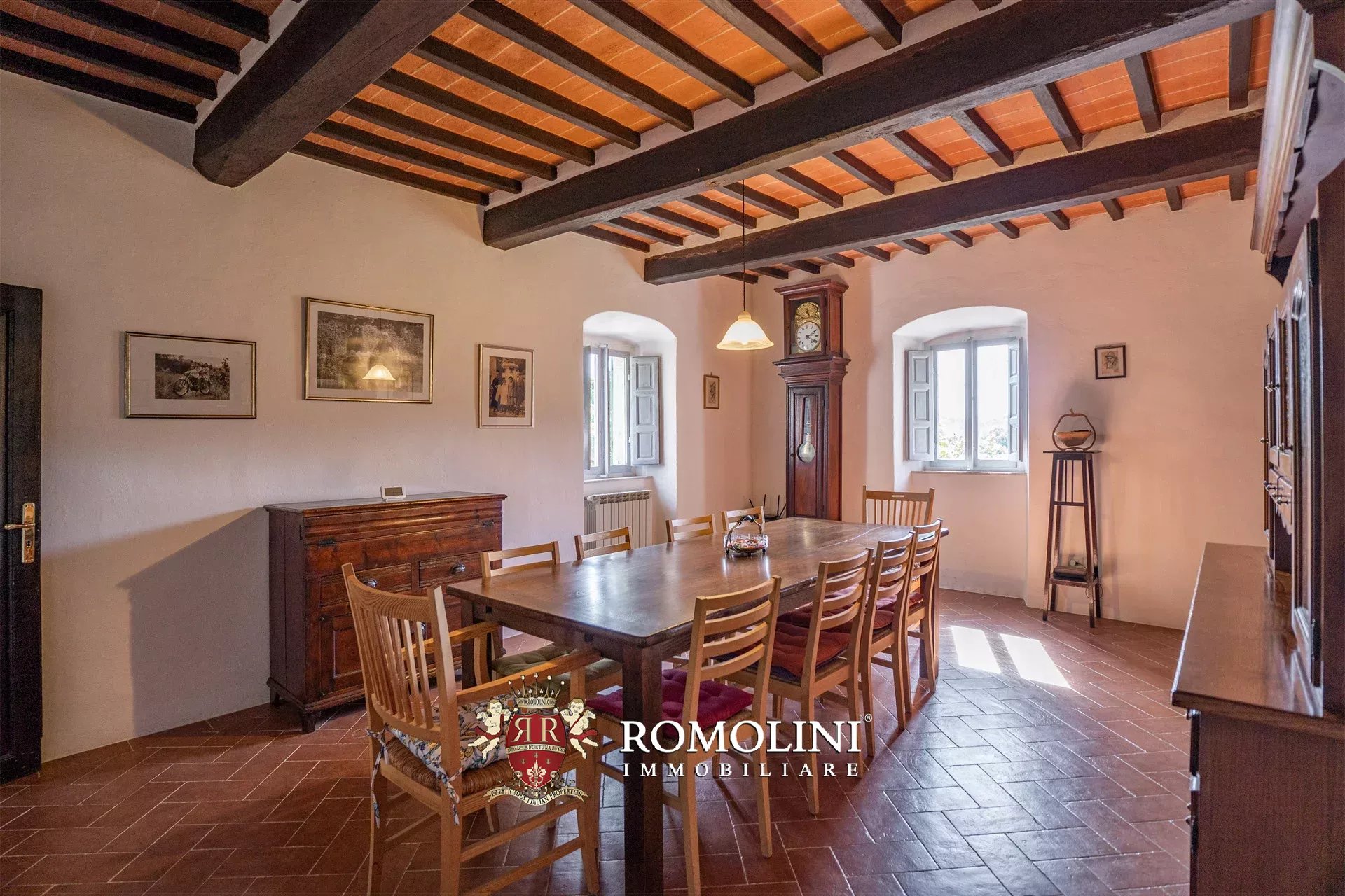 6 Bedroom Villa/Townhouse's Image 38