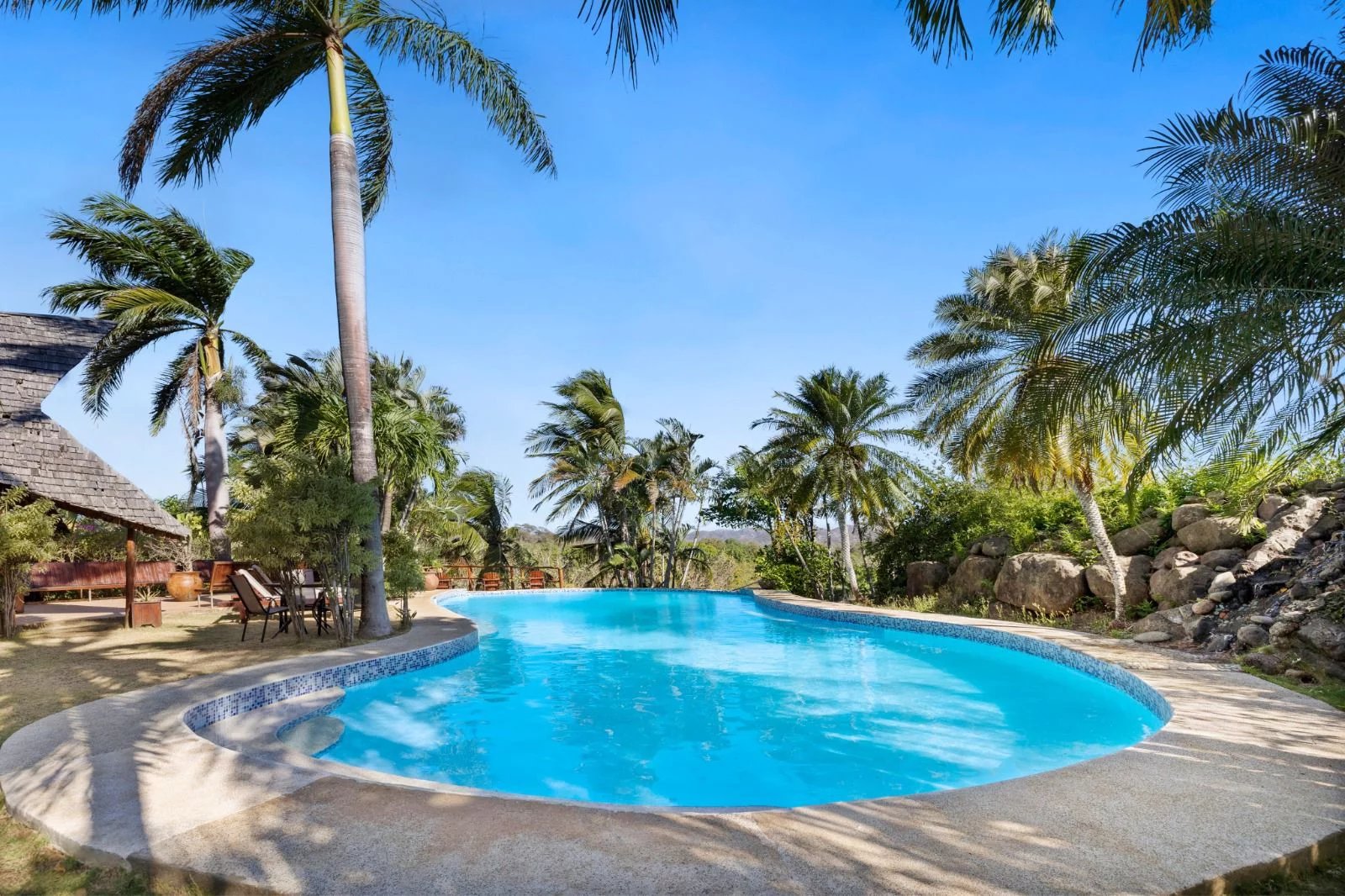 Sale Hotel Veintisiete de Abril