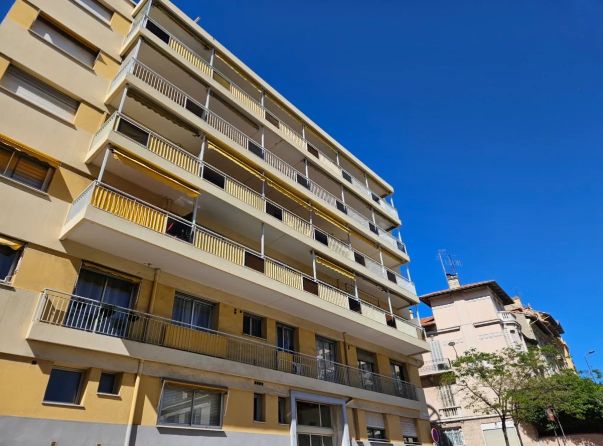 Agence immobilière de AZUR ACT IMMOBILIER