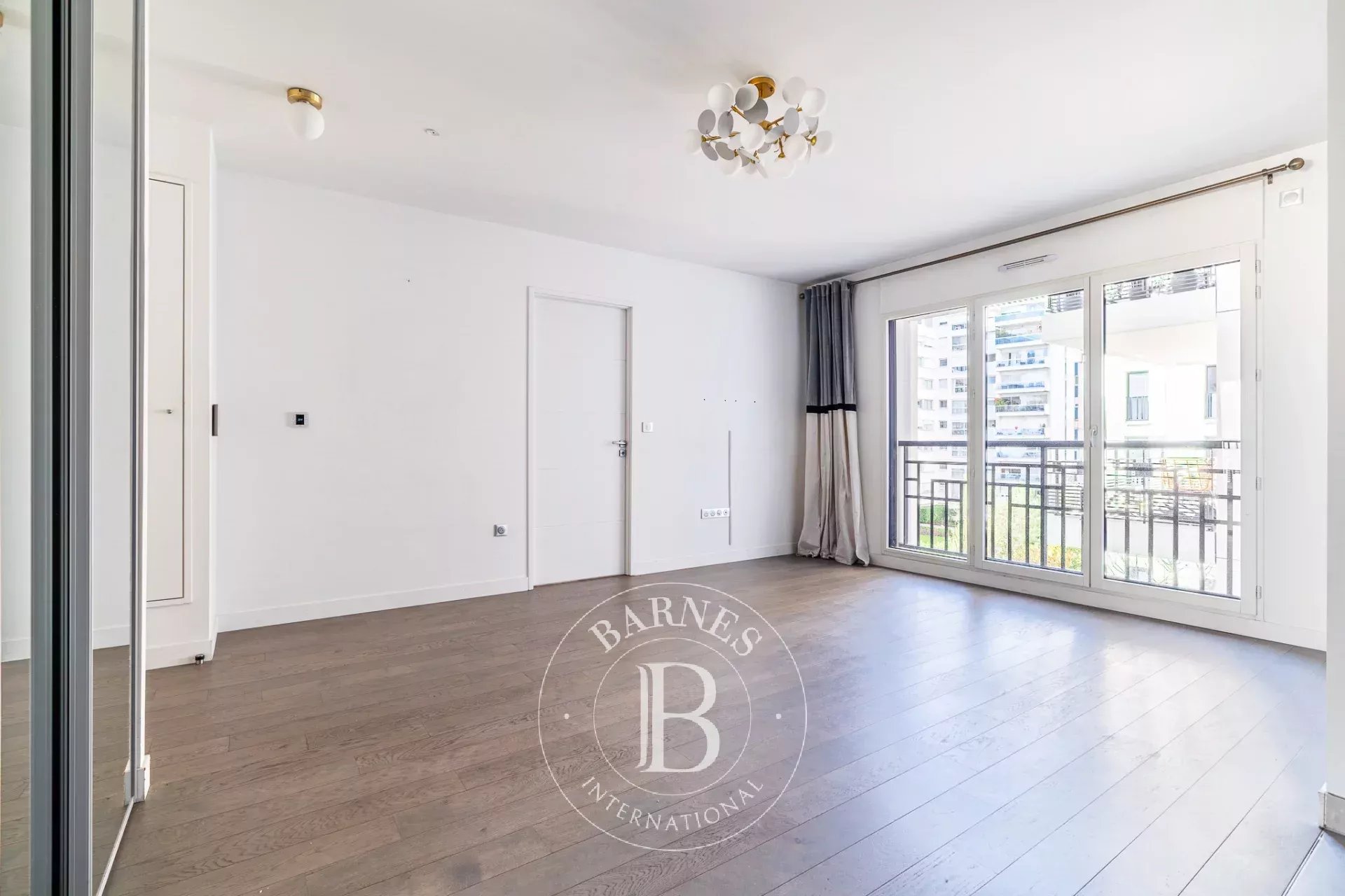 Apartment Neuilly-sur-Seine  -  ref 86750676 (picture 1)