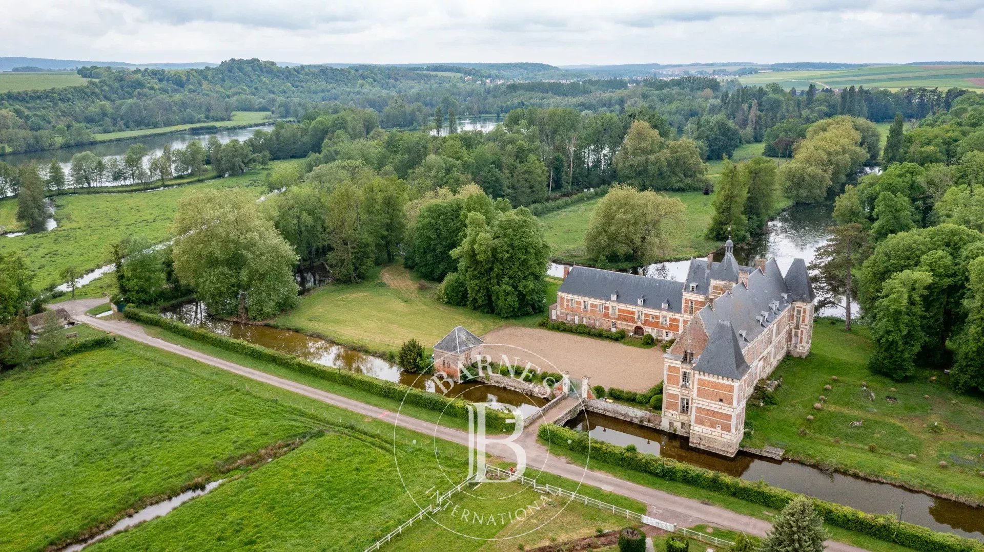 Troissereux  - Château  - picture 15