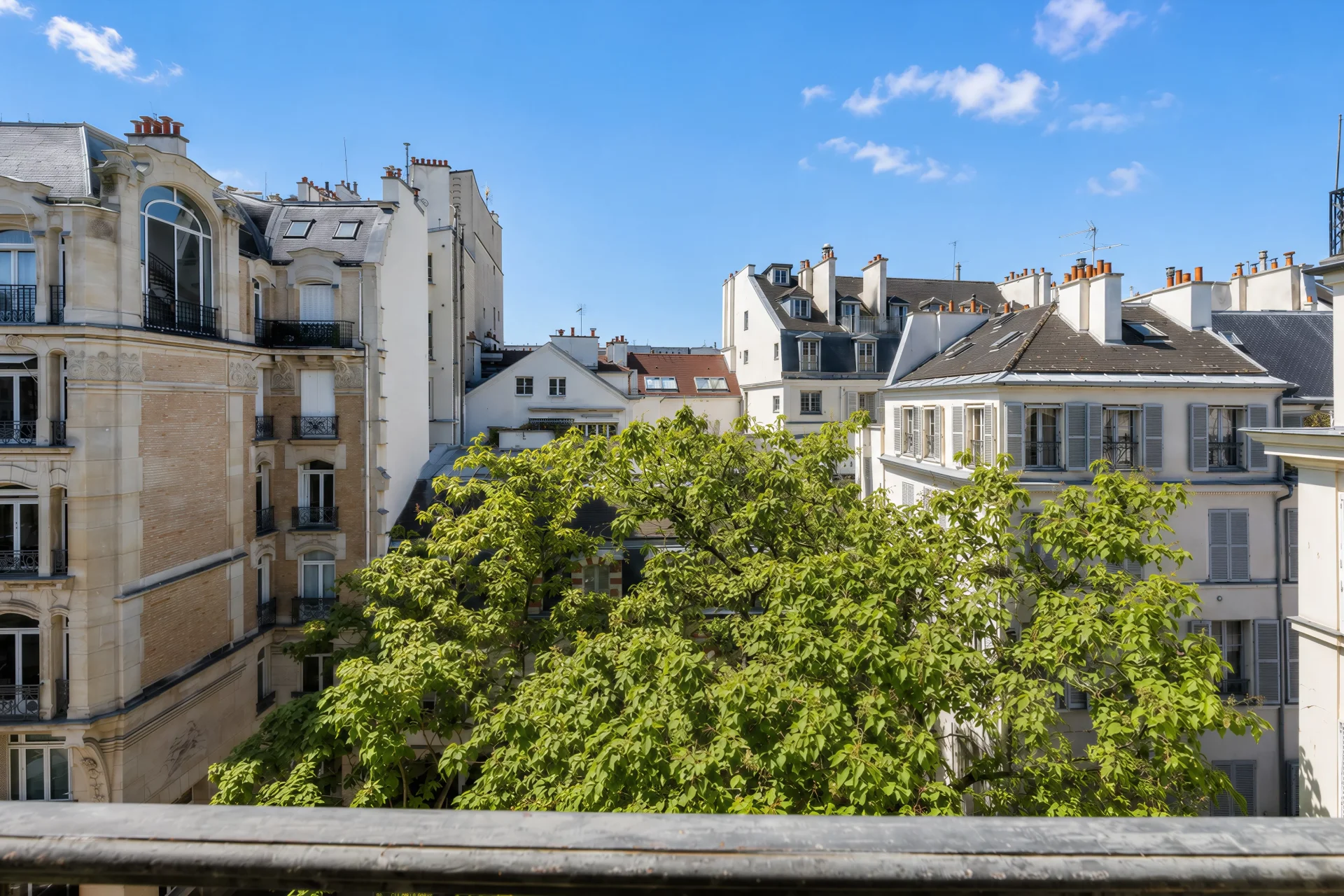 Paris 6e - PLACE DE FURSTEMBERG