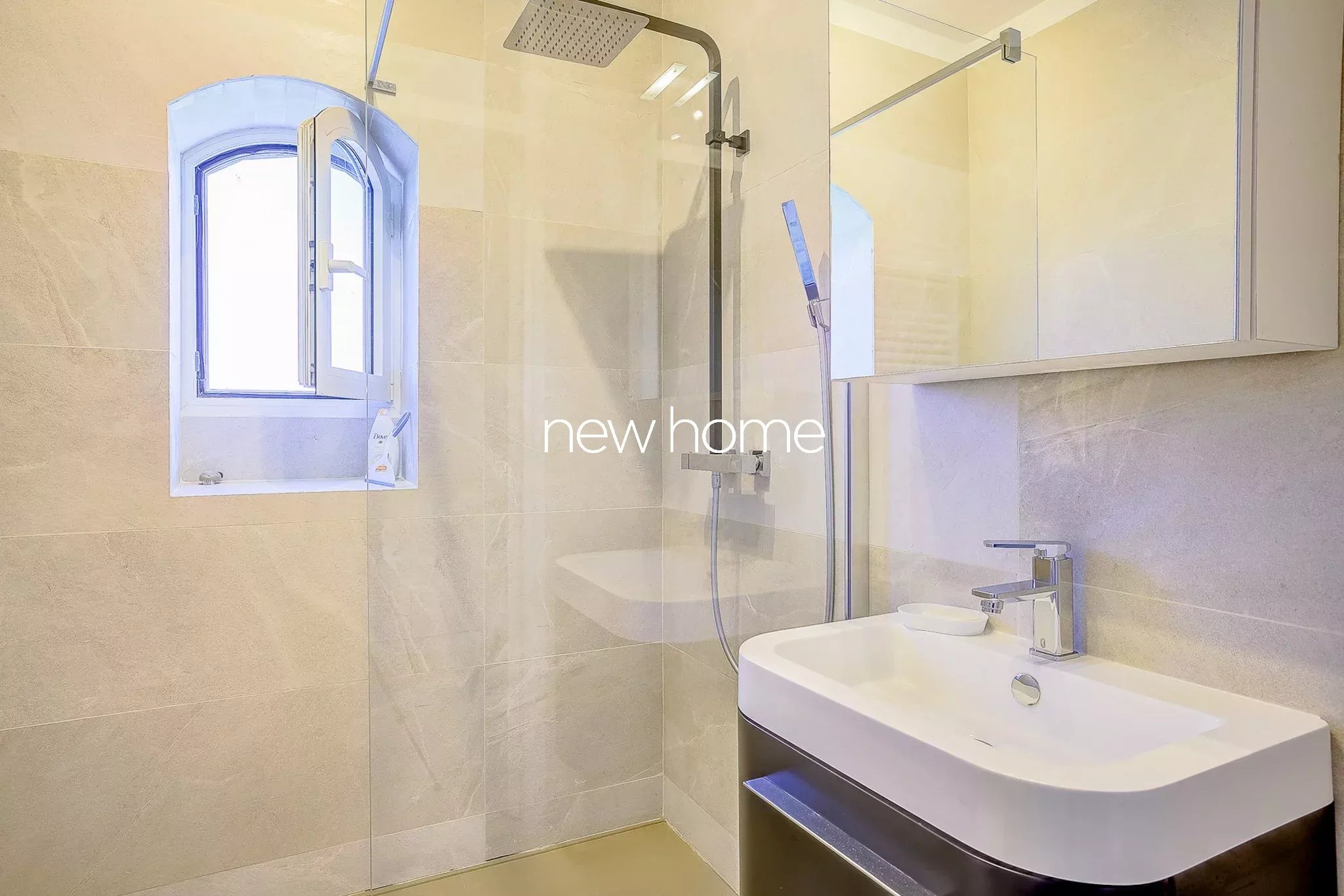 Villa dans un domaine prestigieux avec vue panoramique