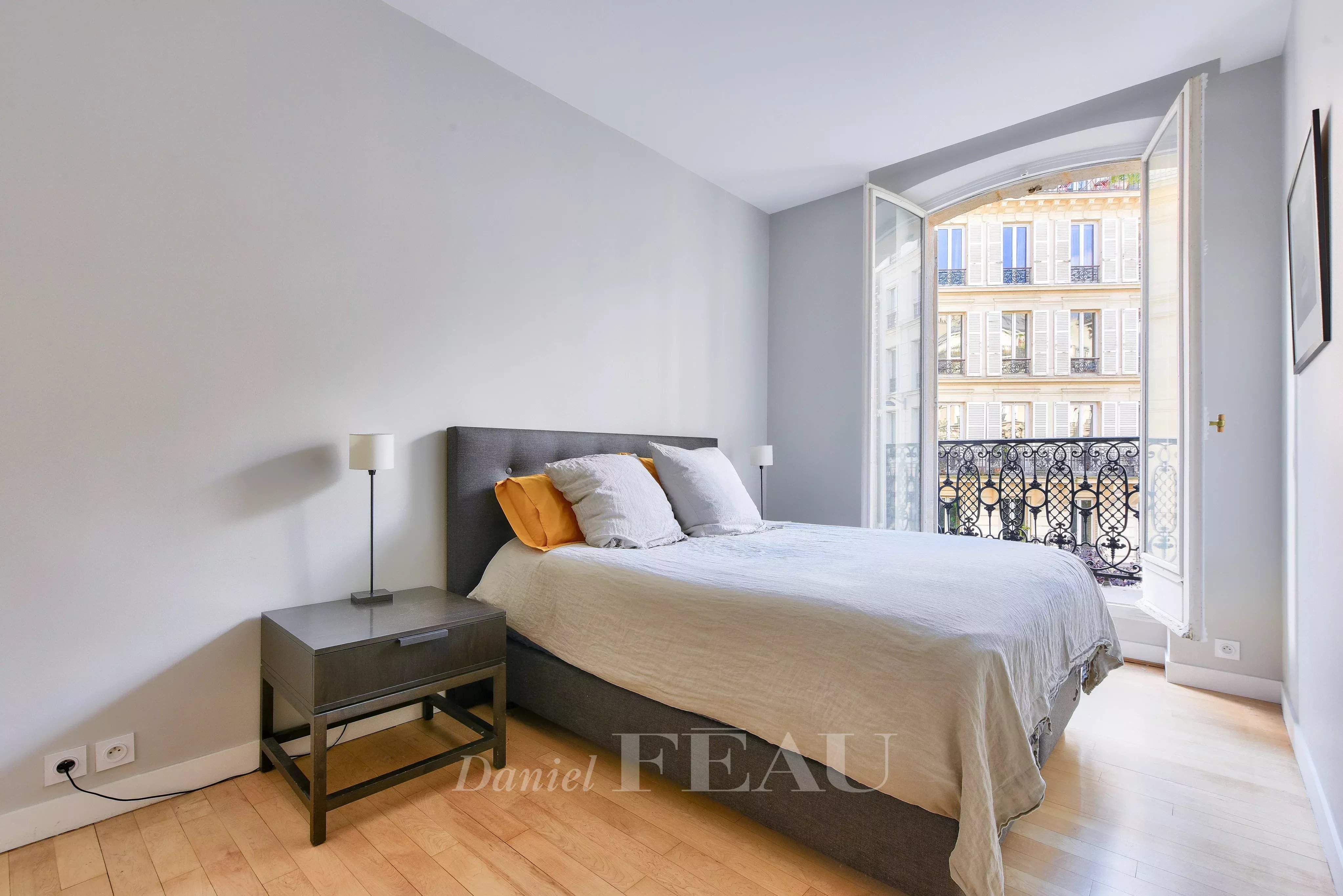 Rental Apartment Paris 9th