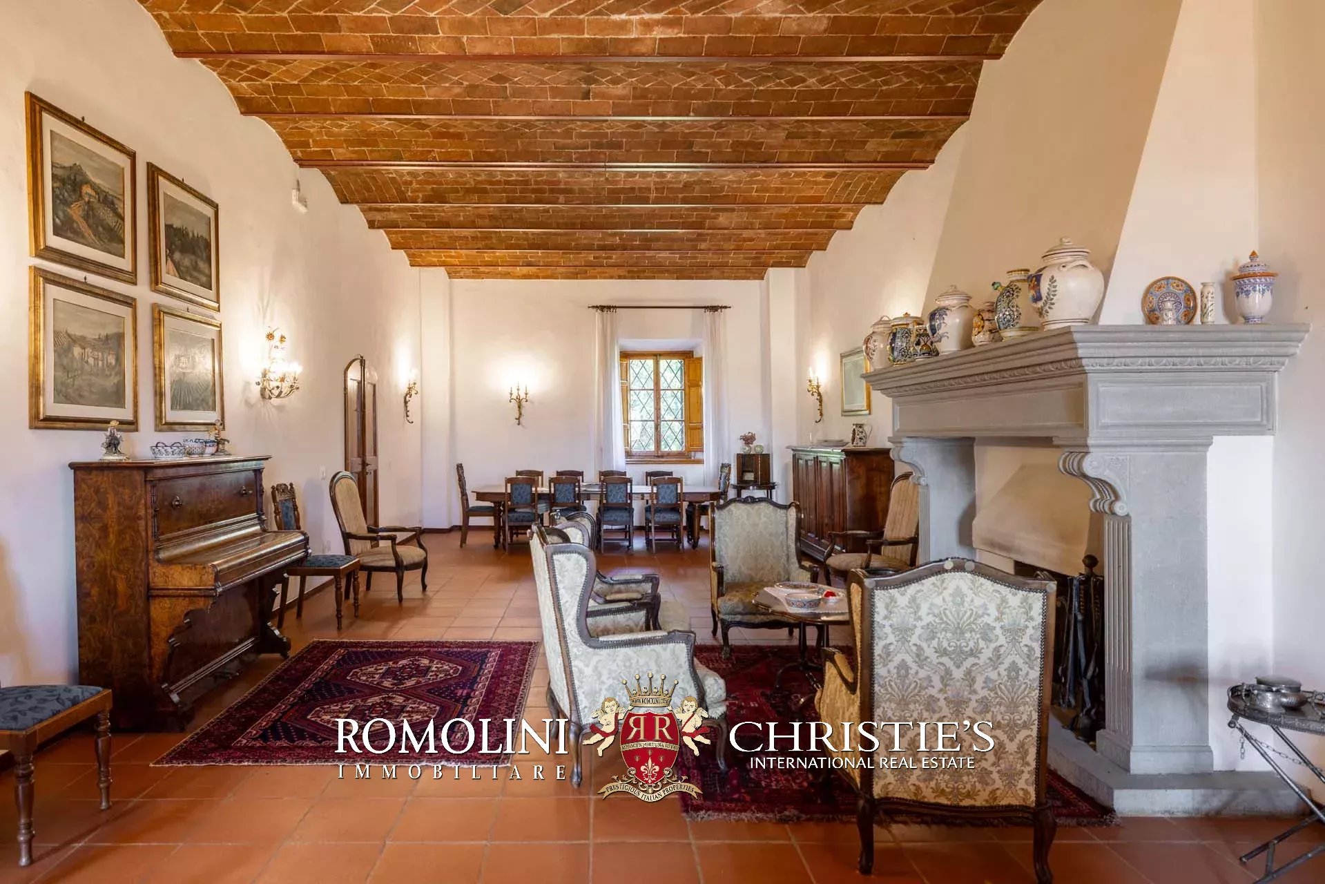 30 Bedroom Vineyard's Image 29