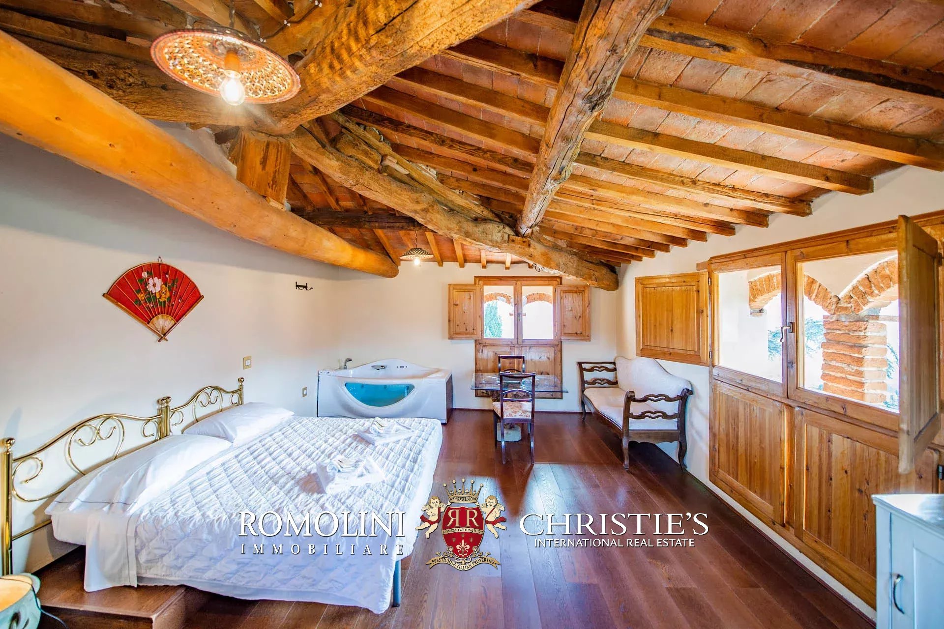 22 Bedroom Villa/Townhouse's Image 34