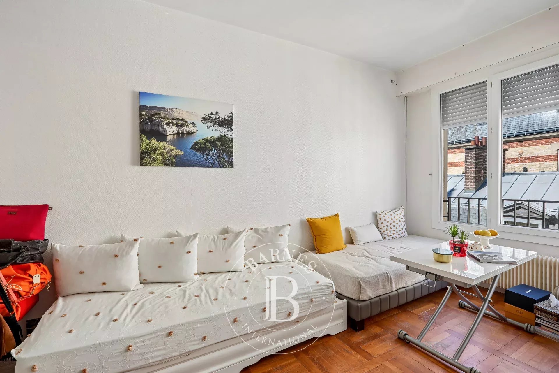Paris  - Apartment  - picture 2