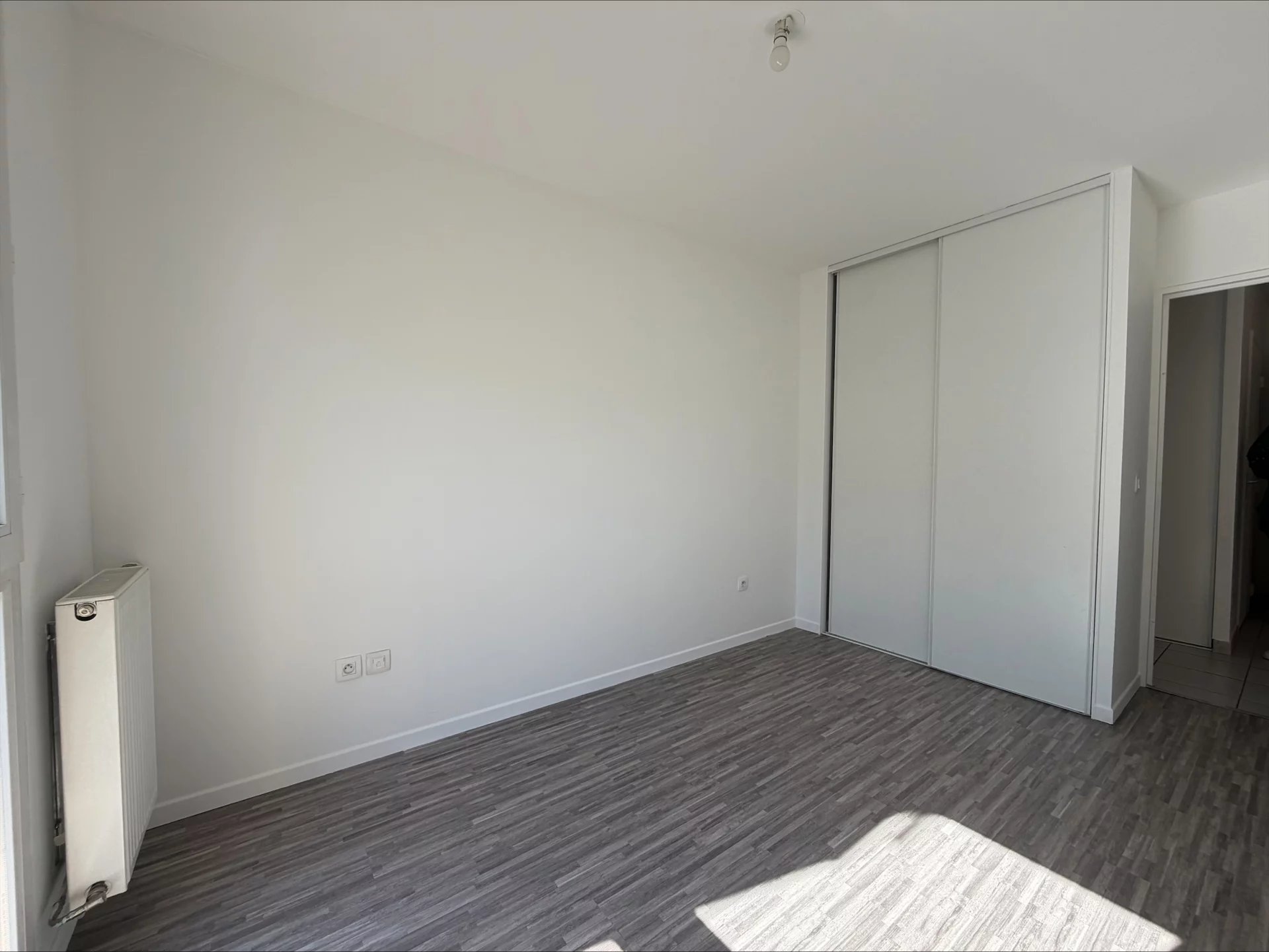 7483207 Location Bron