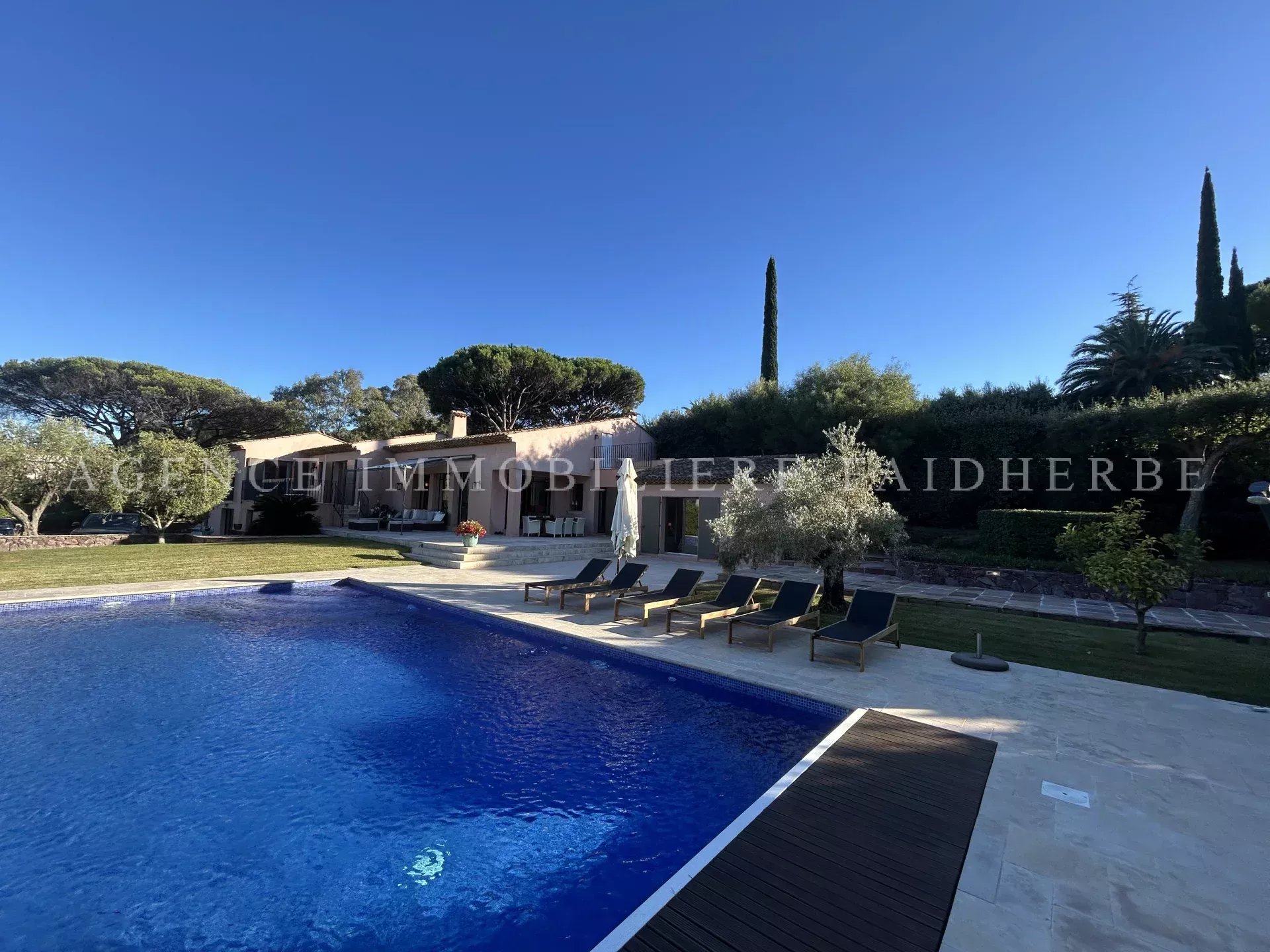 Agence immobilière de STAES IMMOBILIER