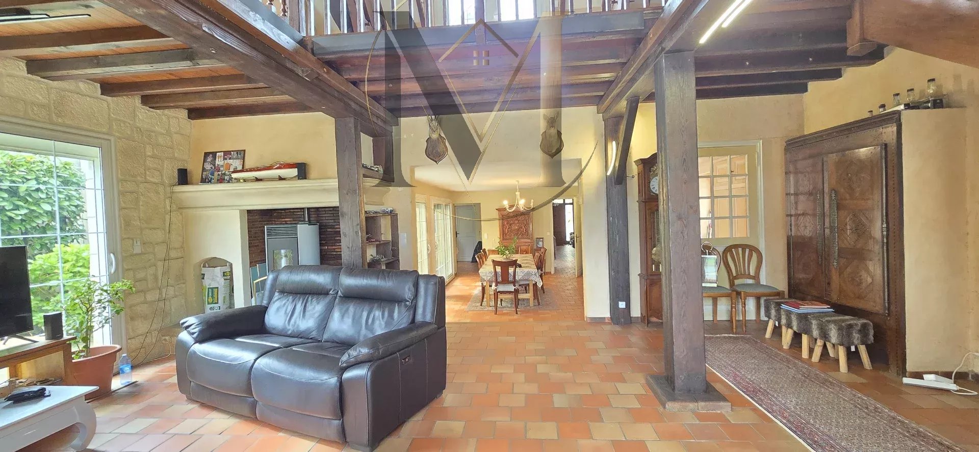 Agence immobilière de 