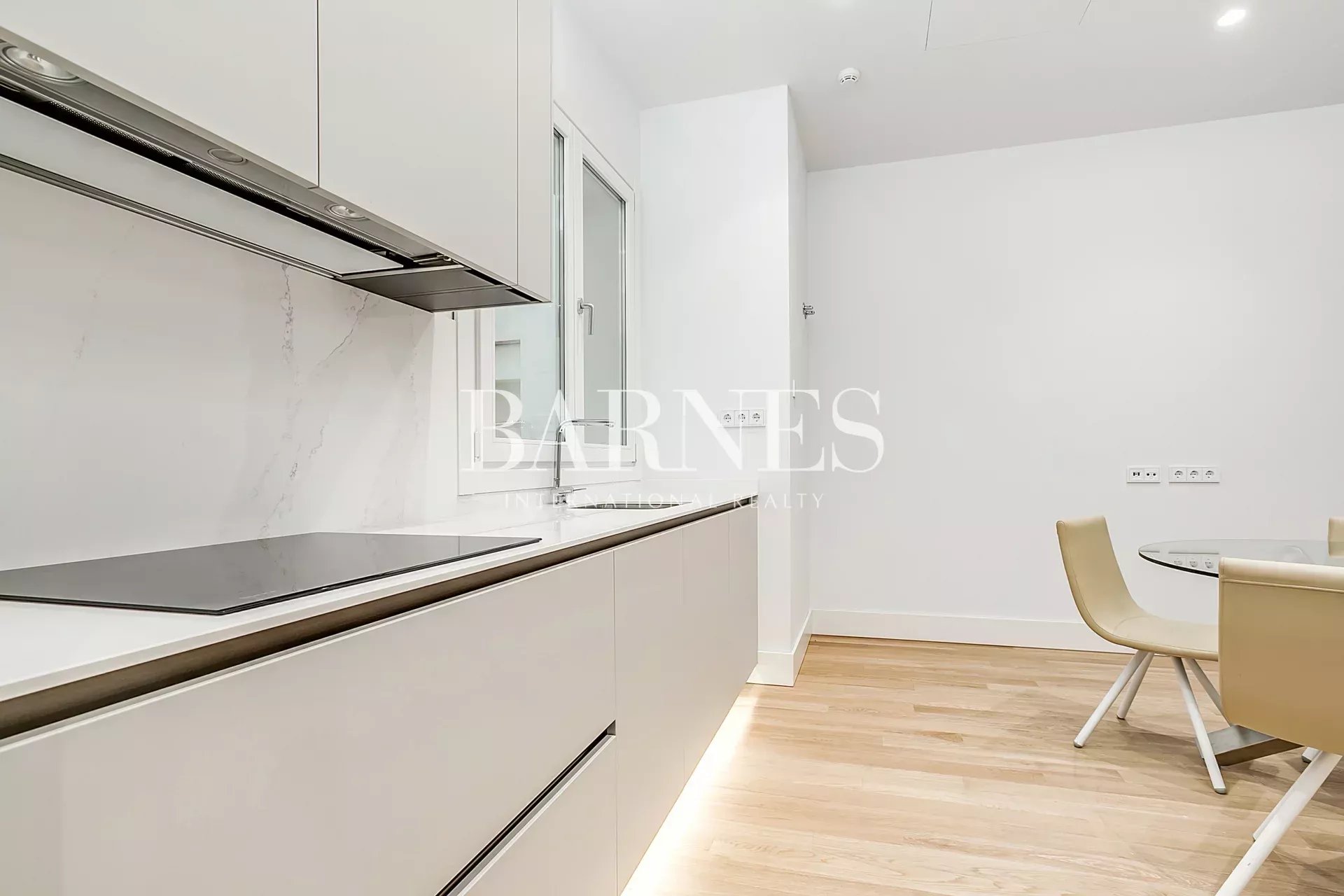 Daire Madrid - picture 15