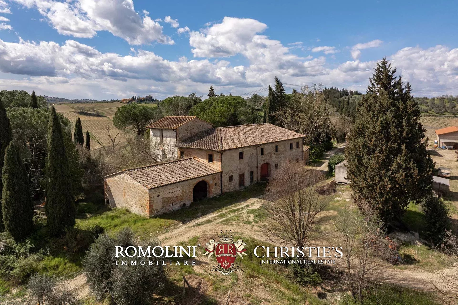 15 Bedroom Vineyard's Image 5