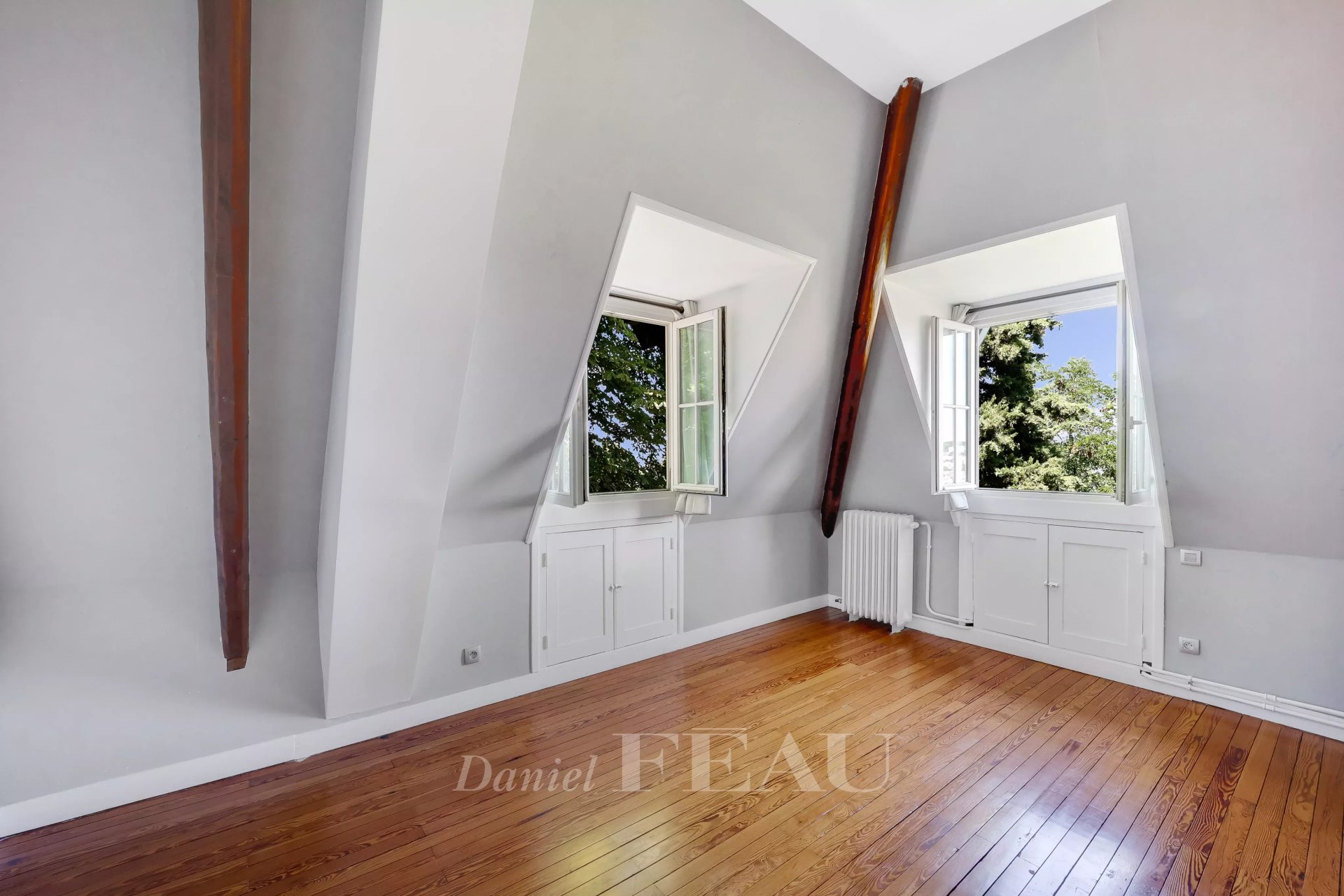 7 Bedroom Villa/Townhouse's Image 11