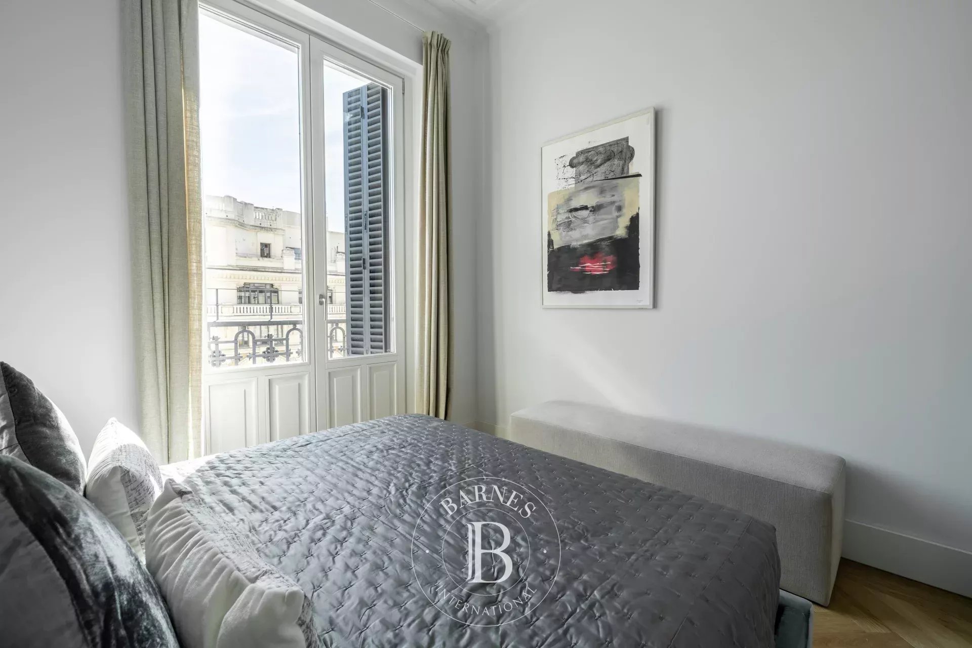 Daire Madrid - picture 17