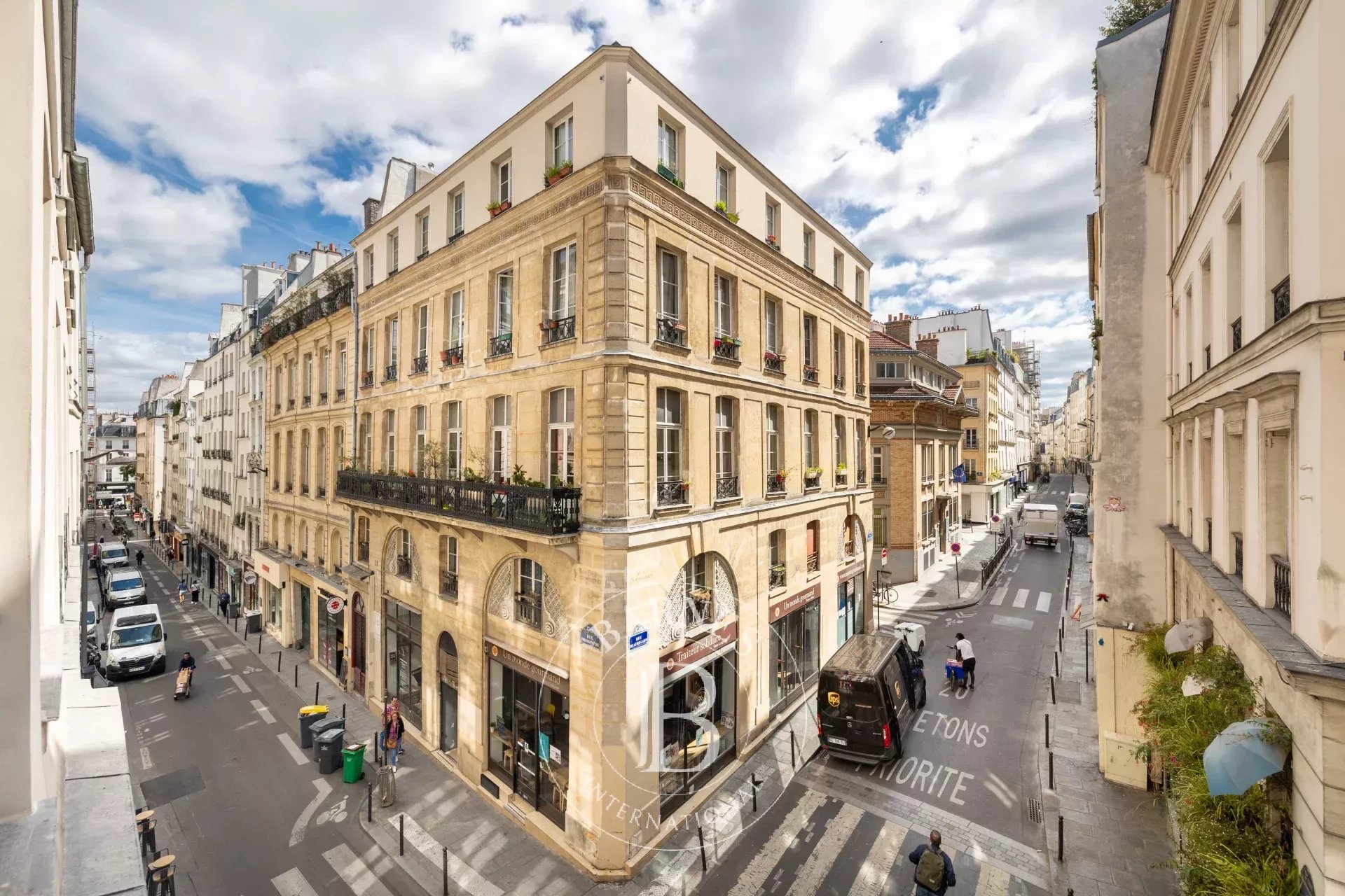 Daire Paris 2ème - picture 16