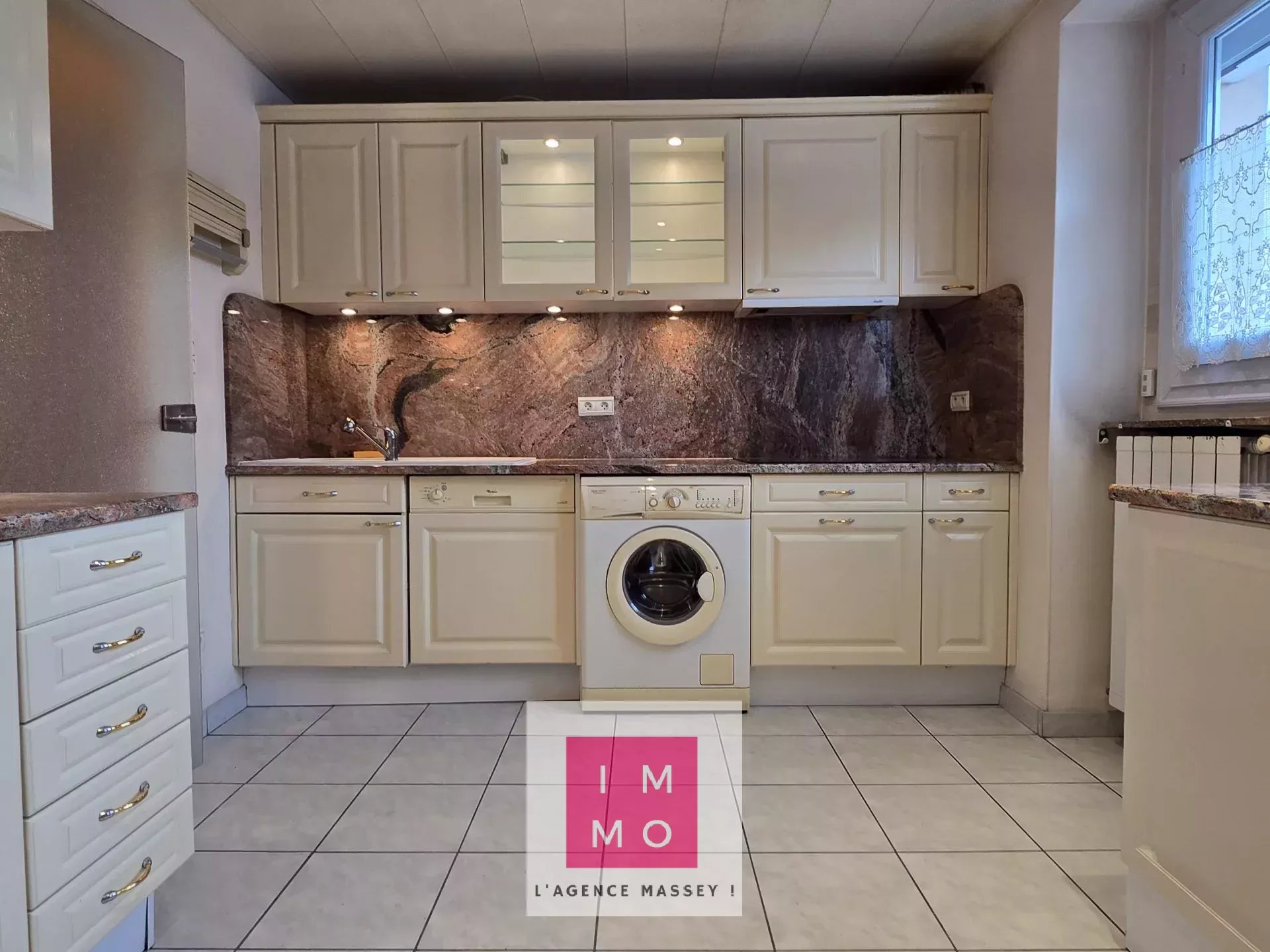 Agence immobilière de 