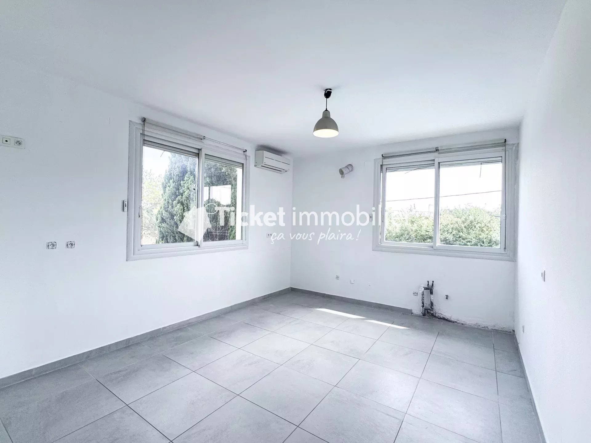 MAISON DIVISÉE EN 2 APPARTEMENTS T4 – 268 m² HABITABLES SUR 1342m² DE TERRAIN – MULTIPLES POSSIBILITÉS D’USAGE — photo 13