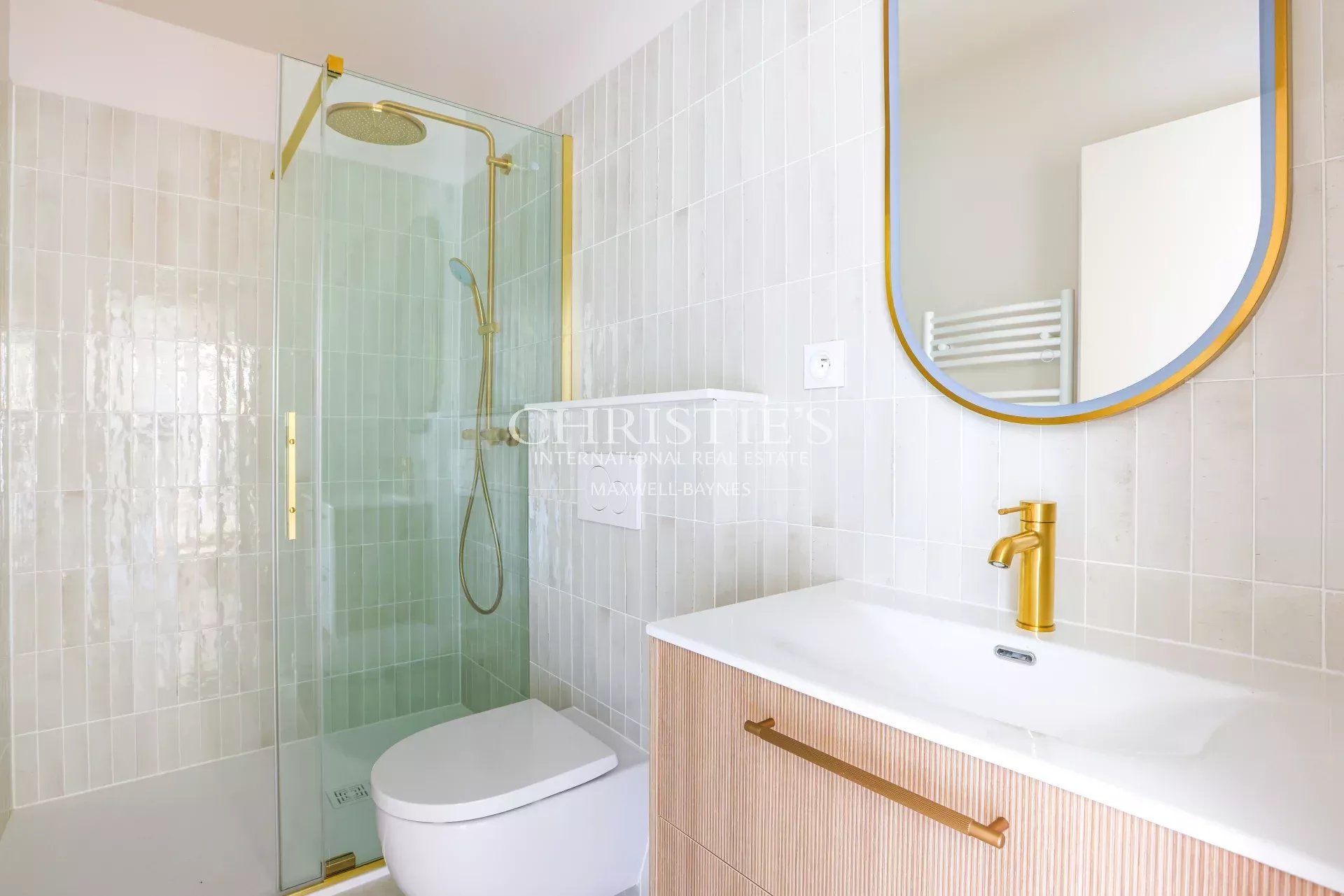 5 Bedroom Villa/Townhouse's Image 13