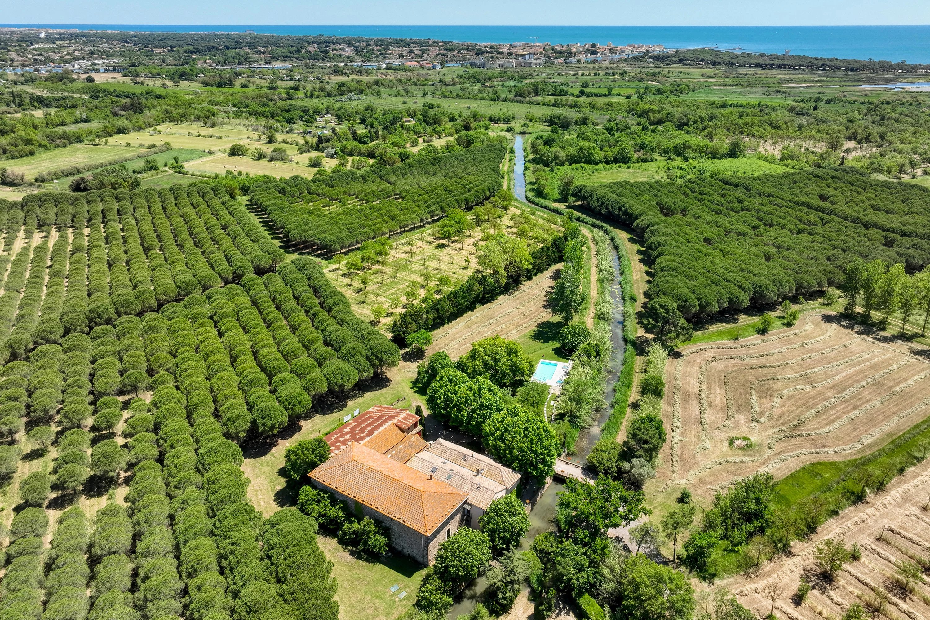 Domaine For Sale, BESSAN, 34550, FRANCE