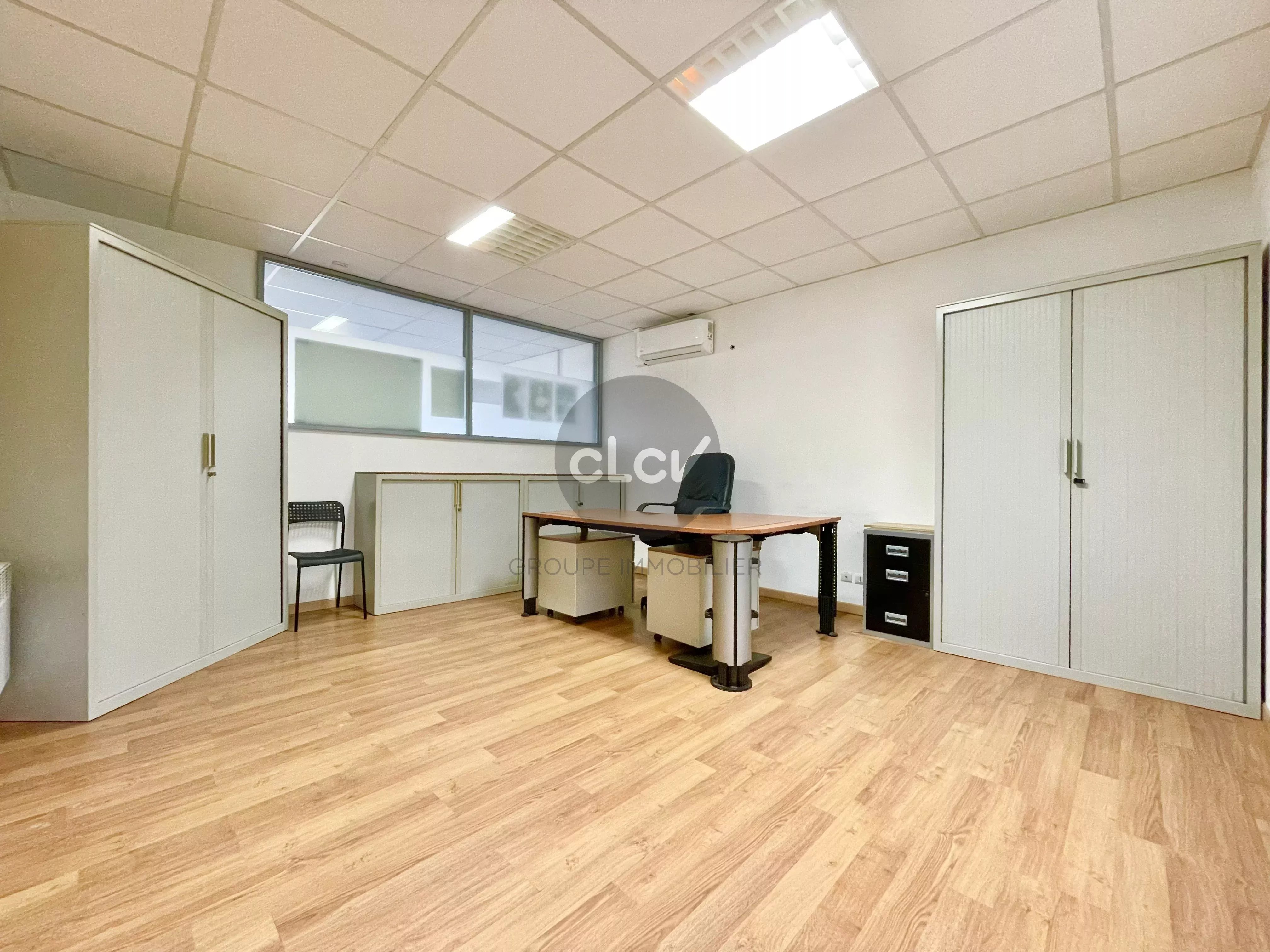 Bureaux de 21 m² 69330 MEYZIEU