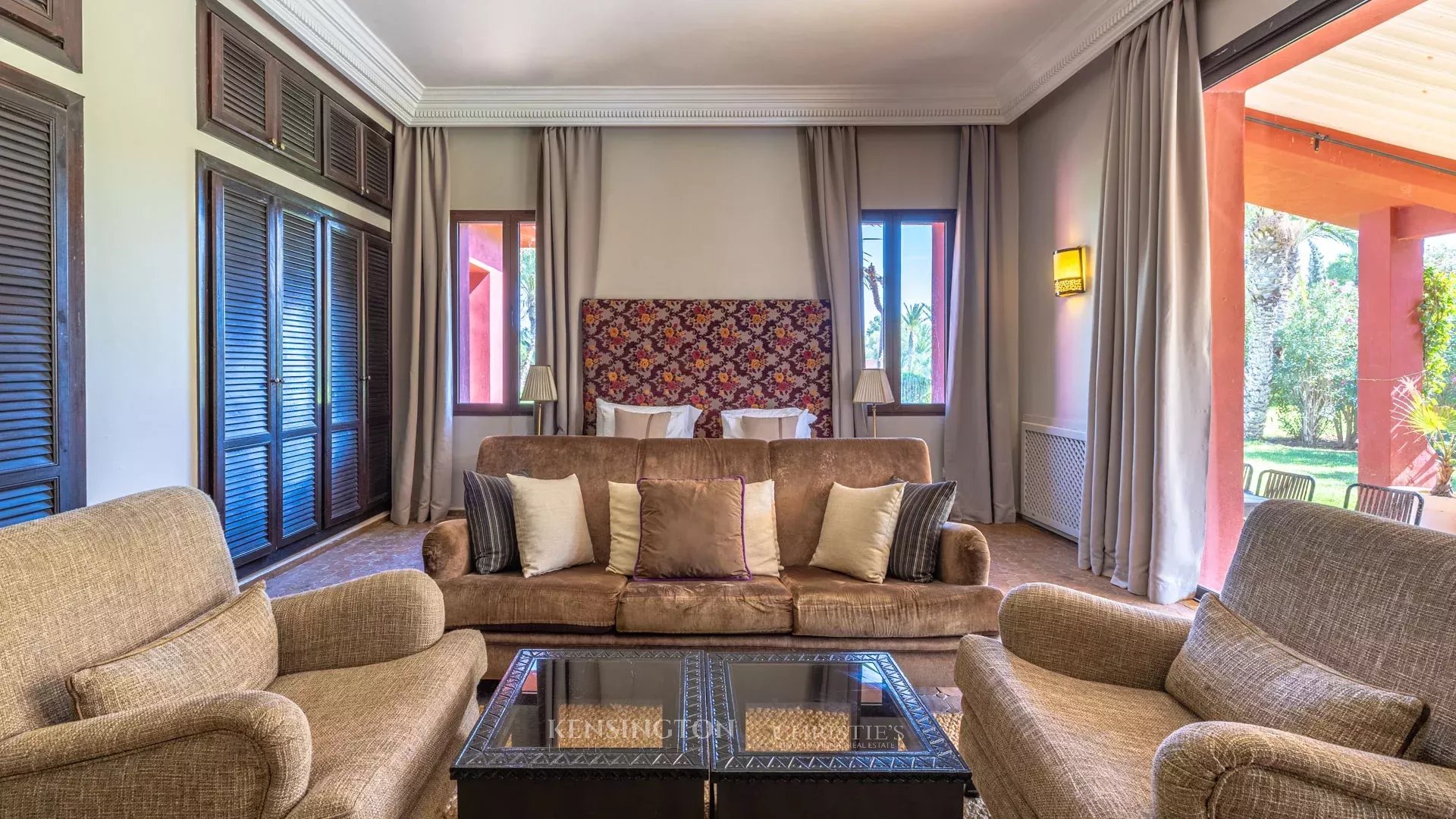 5 Bedroom Villa/Townhouse's Image 27