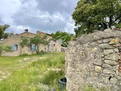 MAGNIFICENT 18TH CENTURY FARMHOUSE