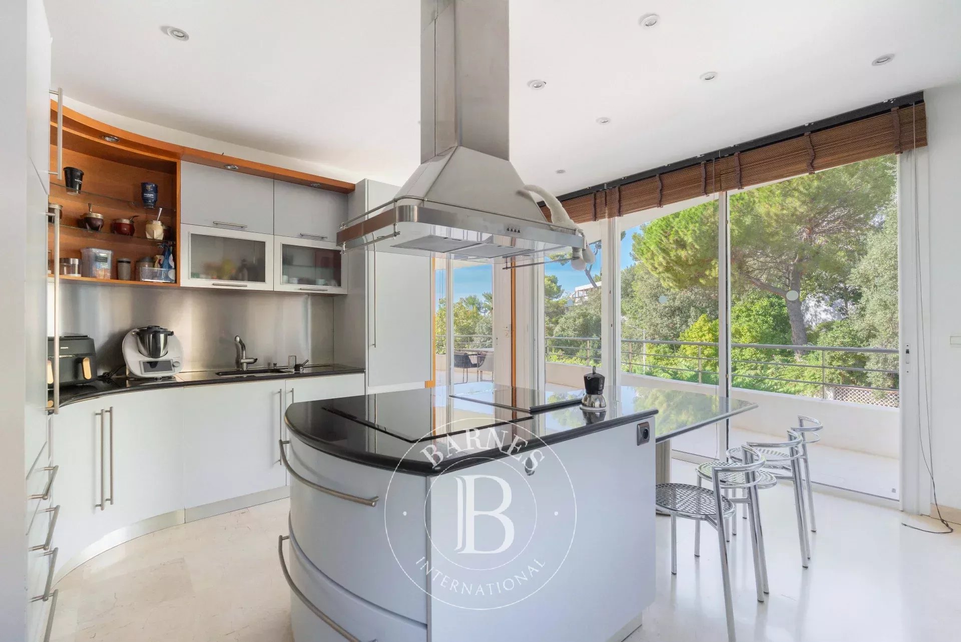 Ev Marseille 7ème - picture 5