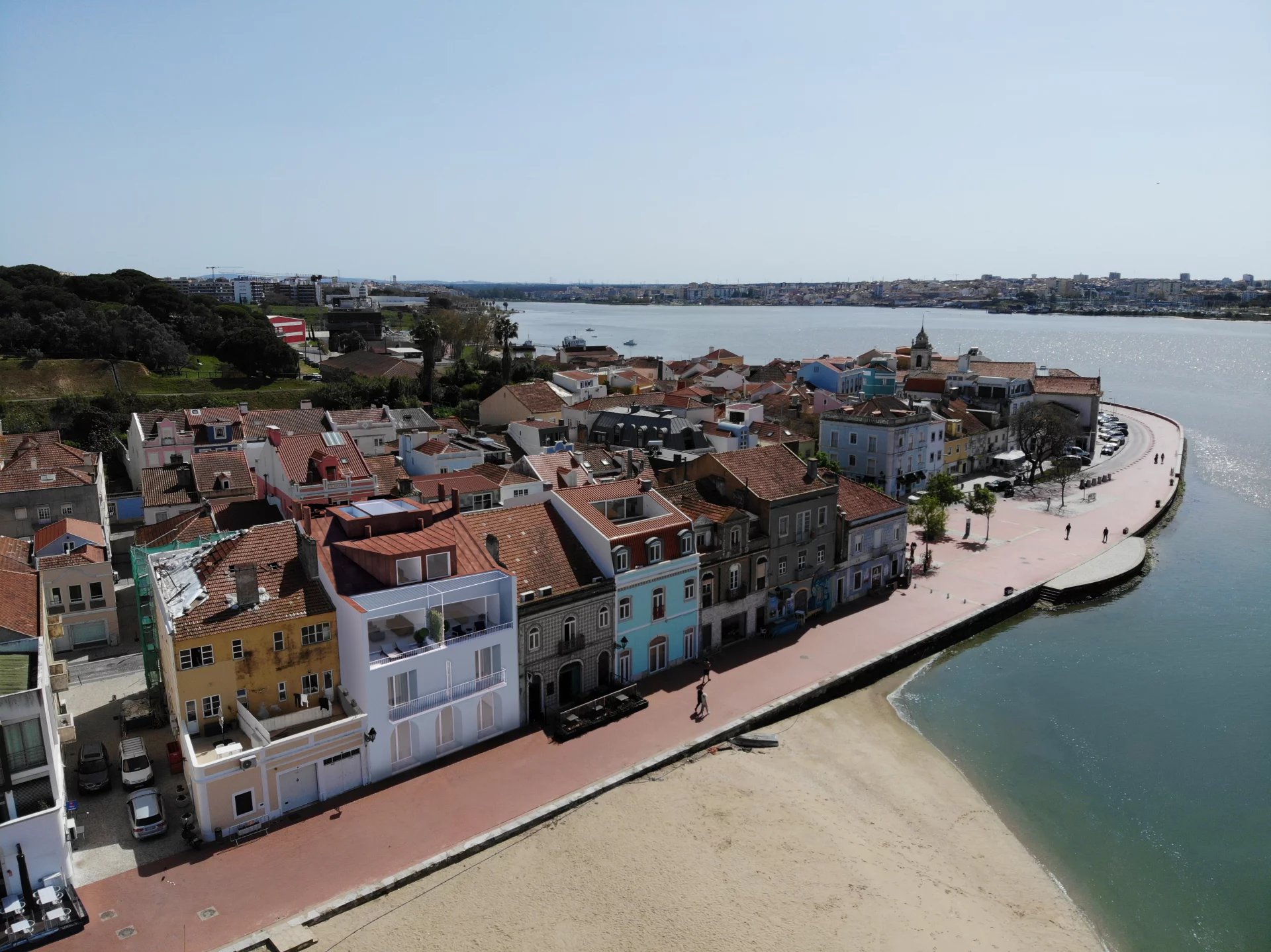 Projet immobilier clé en main sur la plage de Seixal / Lisbonne