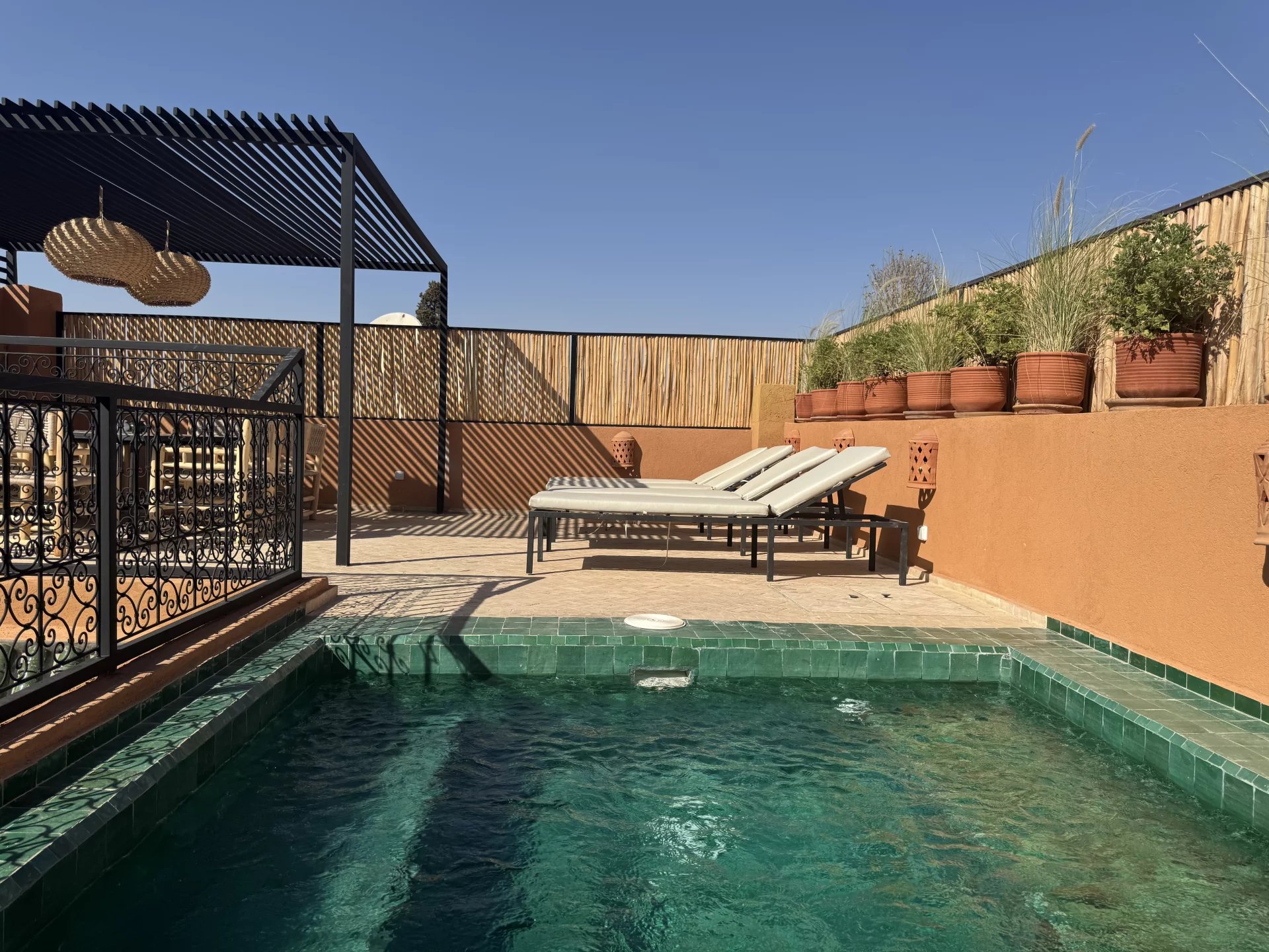 Ravissant Riad de 4 chambres avec bassin en terrasse