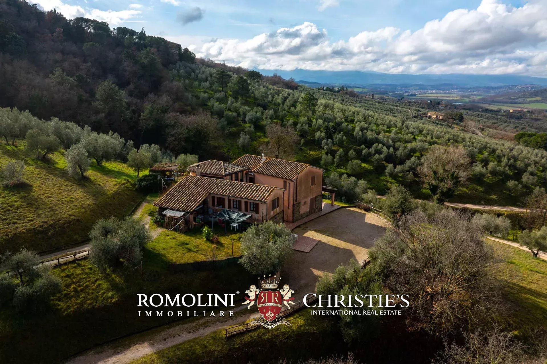 19 Bedroom Villa/Townhouse's Image 79
