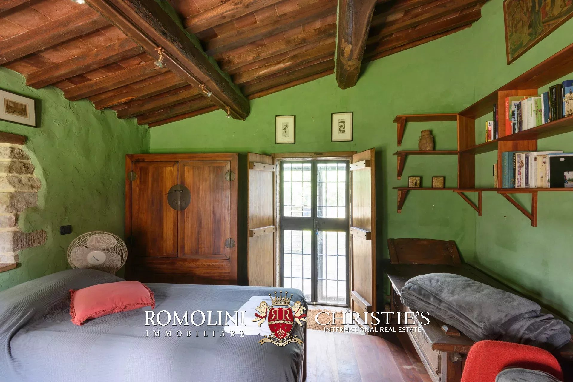 5 Bedroom Villa/Townhouse's Image 52