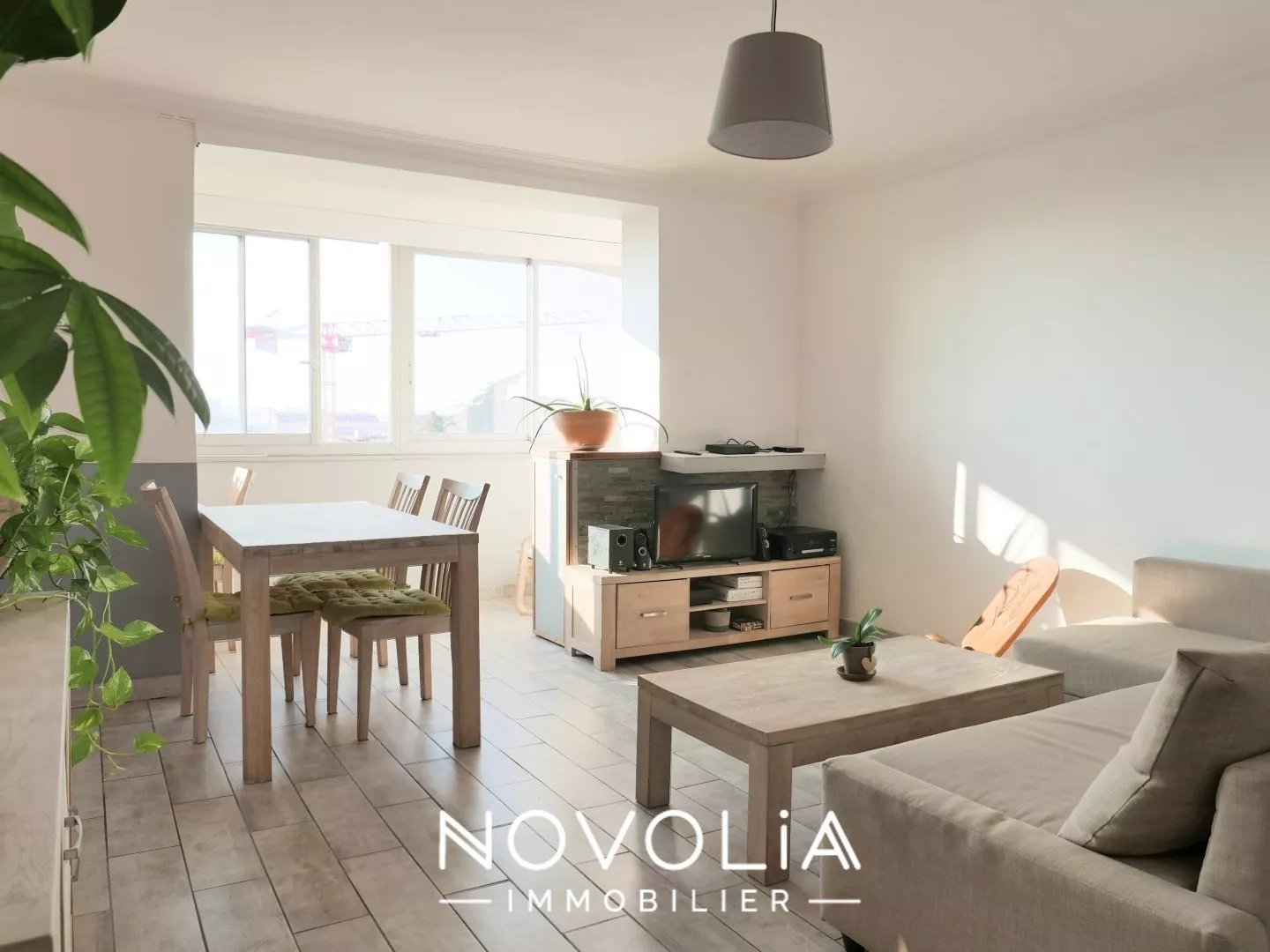 Achat Appartement Surface de 73.37 m�, 4 pi�ces, V�nissieux (69200)