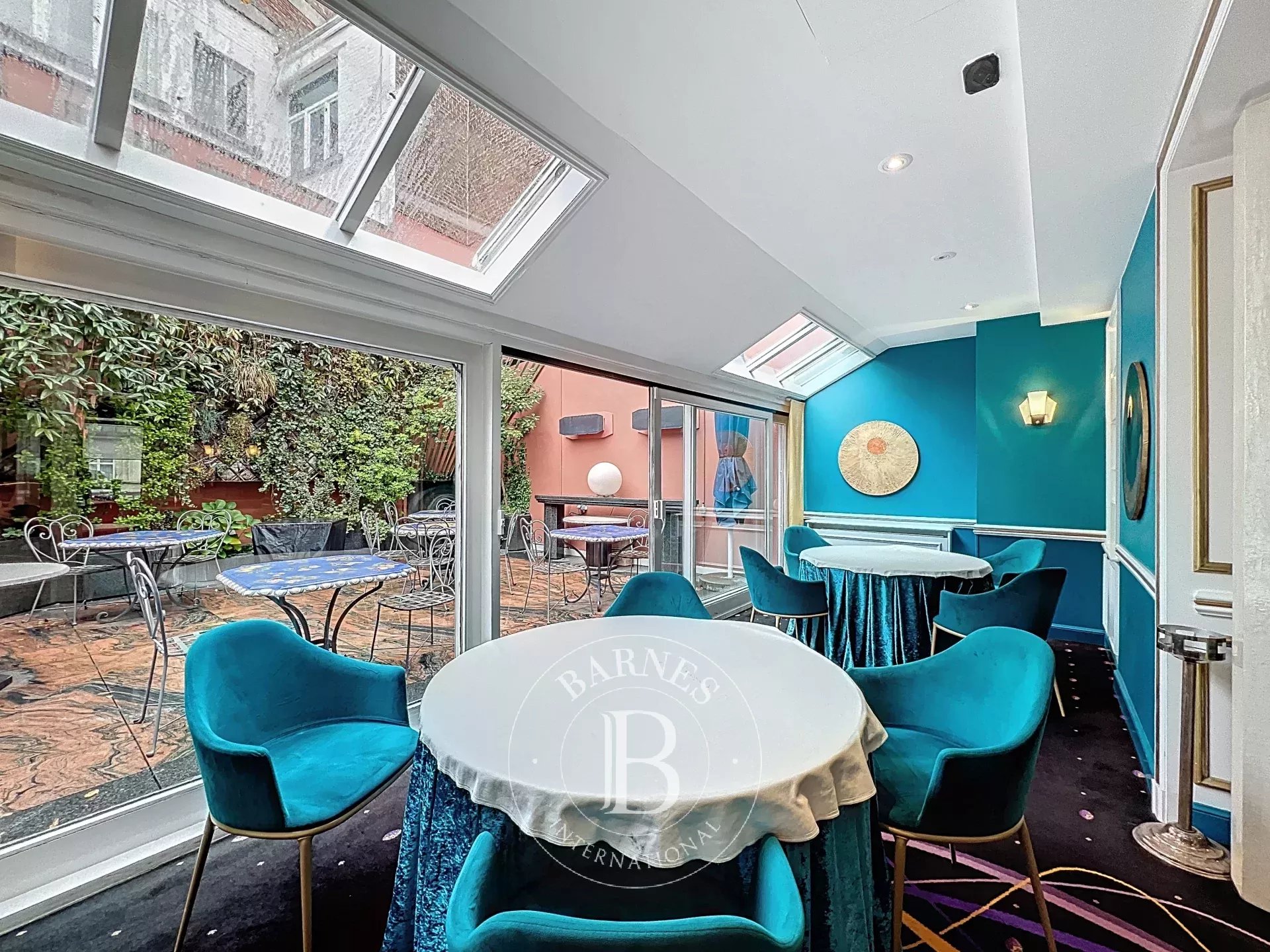 Brussels - La Cambre Horeca mixed-use building