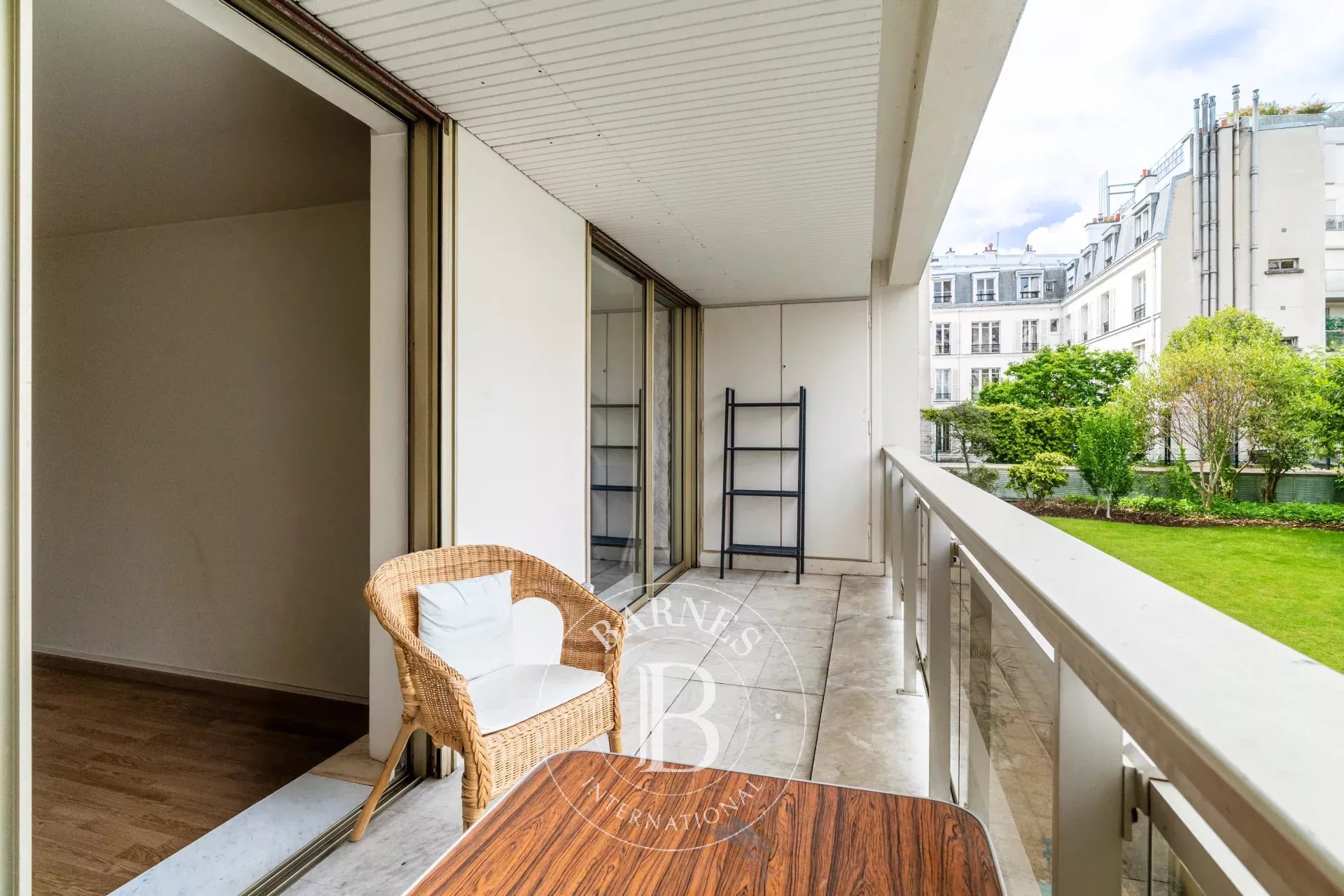 Sole agent - Paris 16 - Muette  - Apartment with balcony - picture 12
