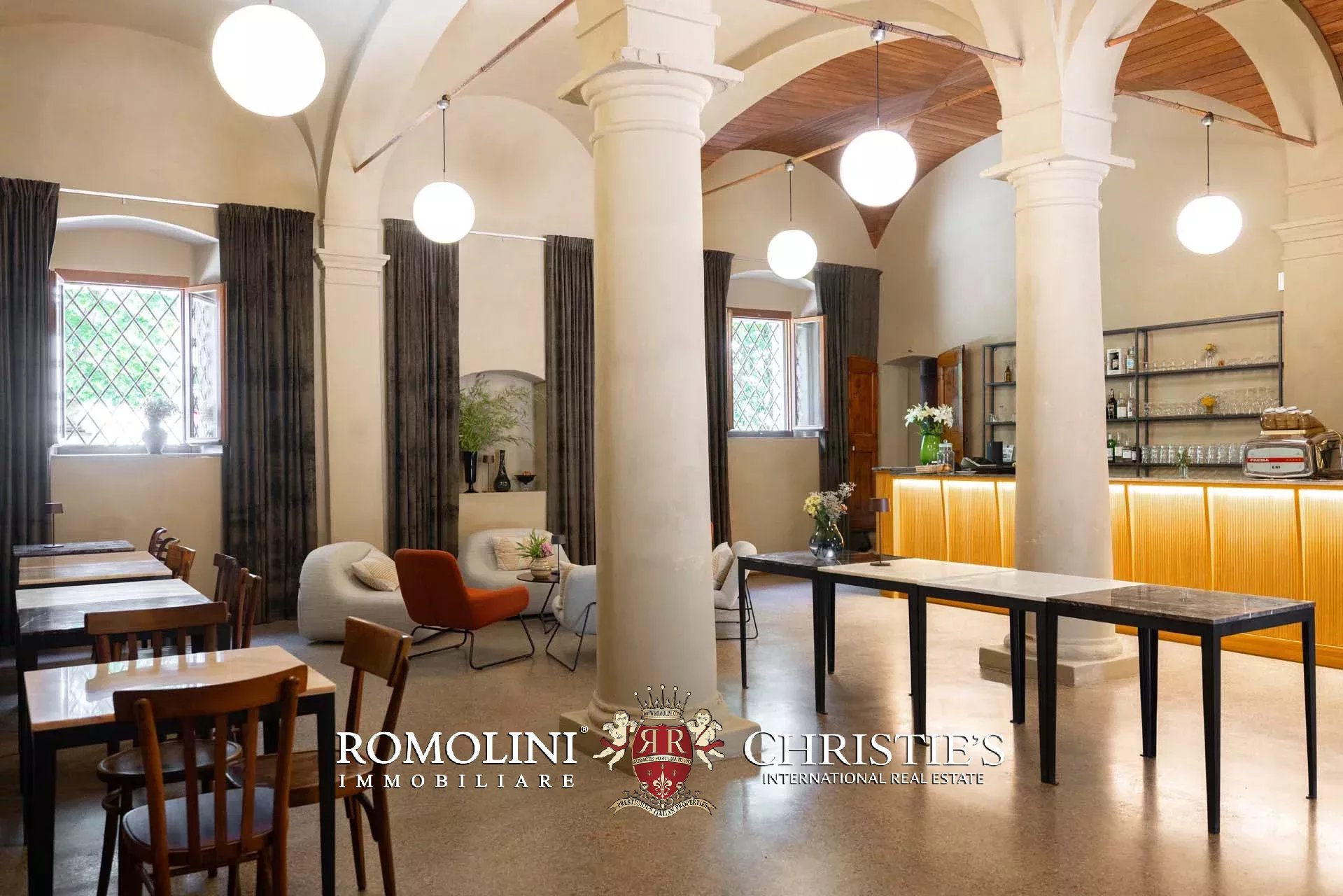 16 Bedroom Villa/Townhouse's Image 20