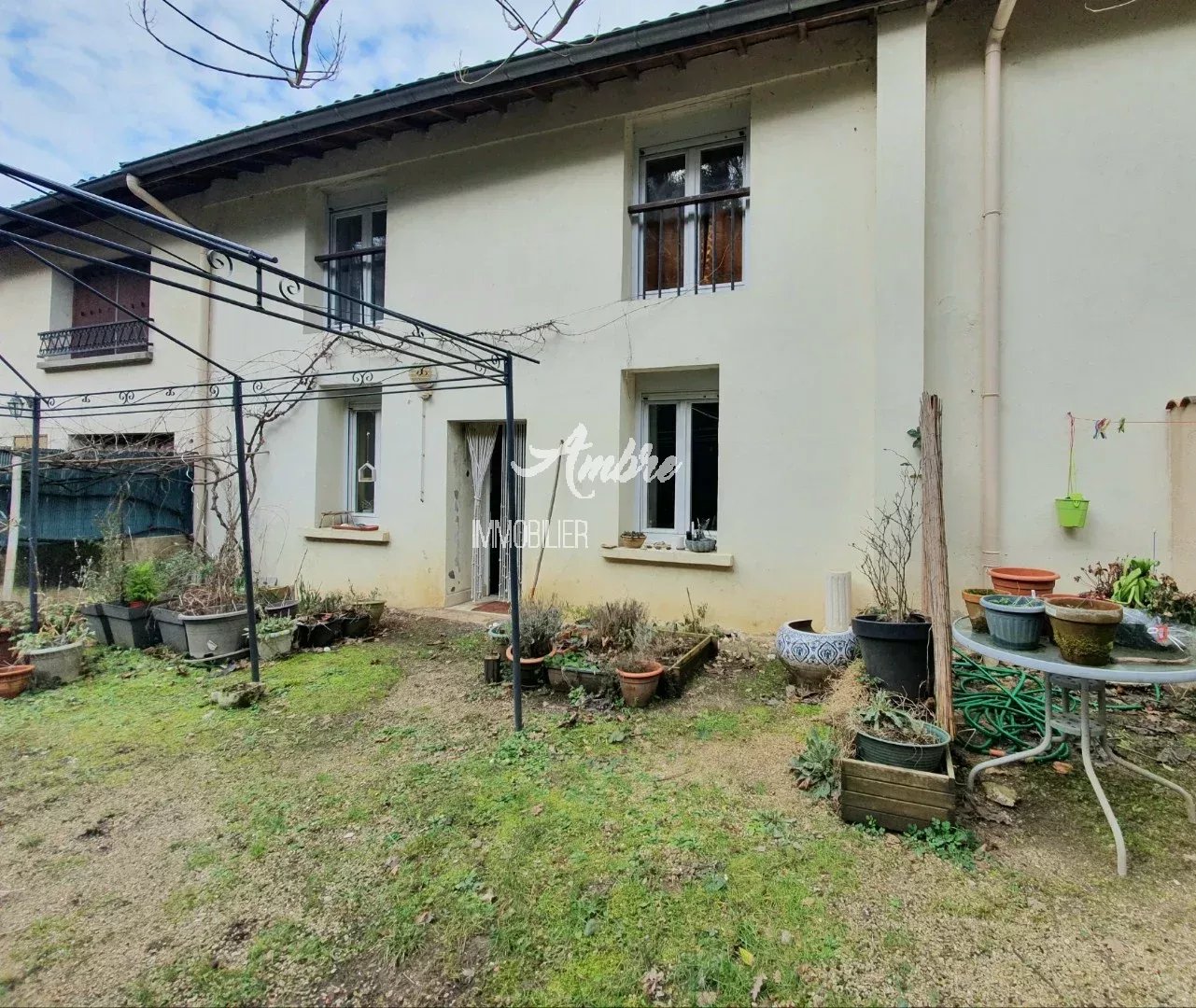 Agence immobilière de 