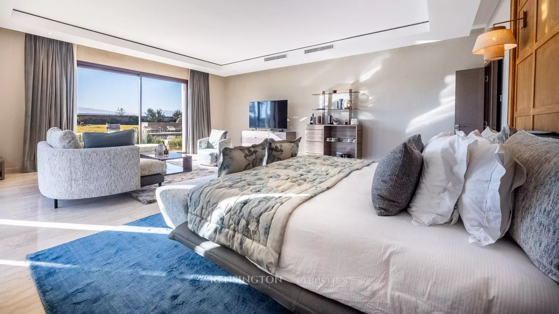 5 Bedroom Villa/Townhouse's Image 17