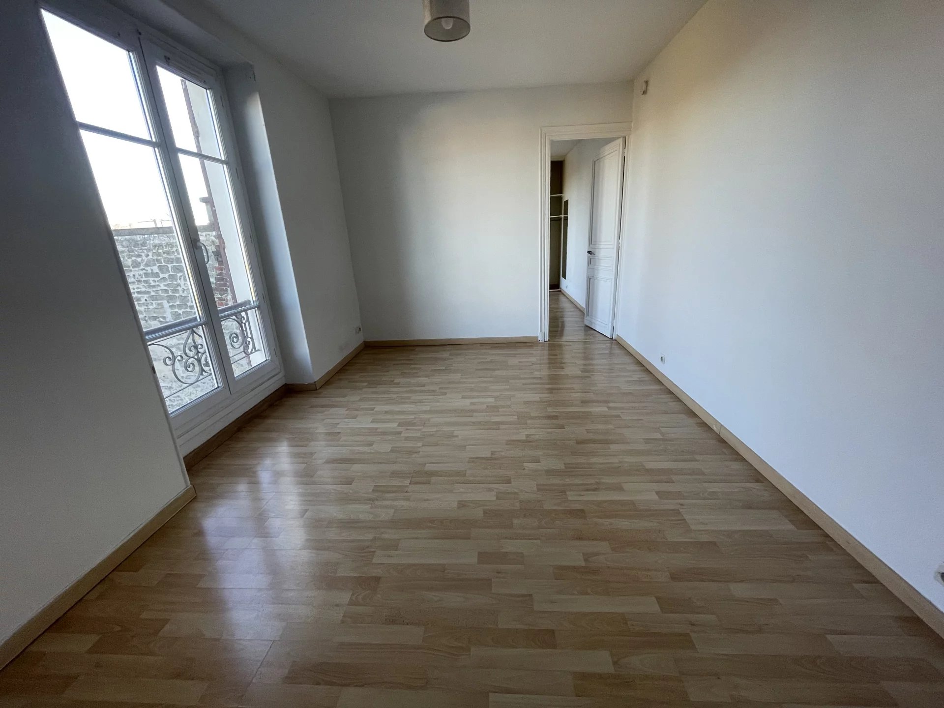 Croissy centre 2P 33m²