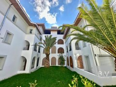 Exceptional 97 m² 4-room apartment with balcony — photo 3 of 5