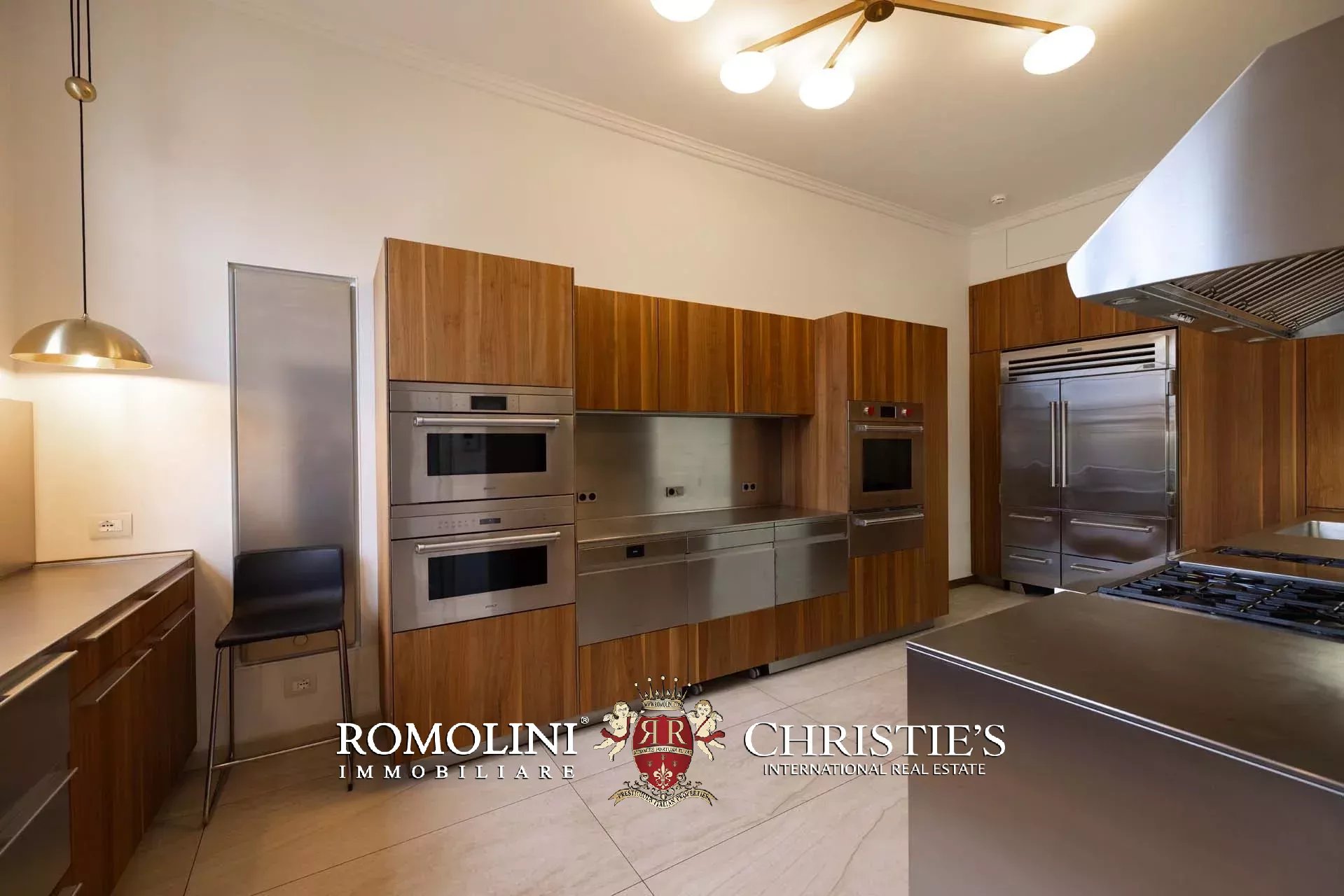 16 Bedroom Villa/Townhouse's Image 93