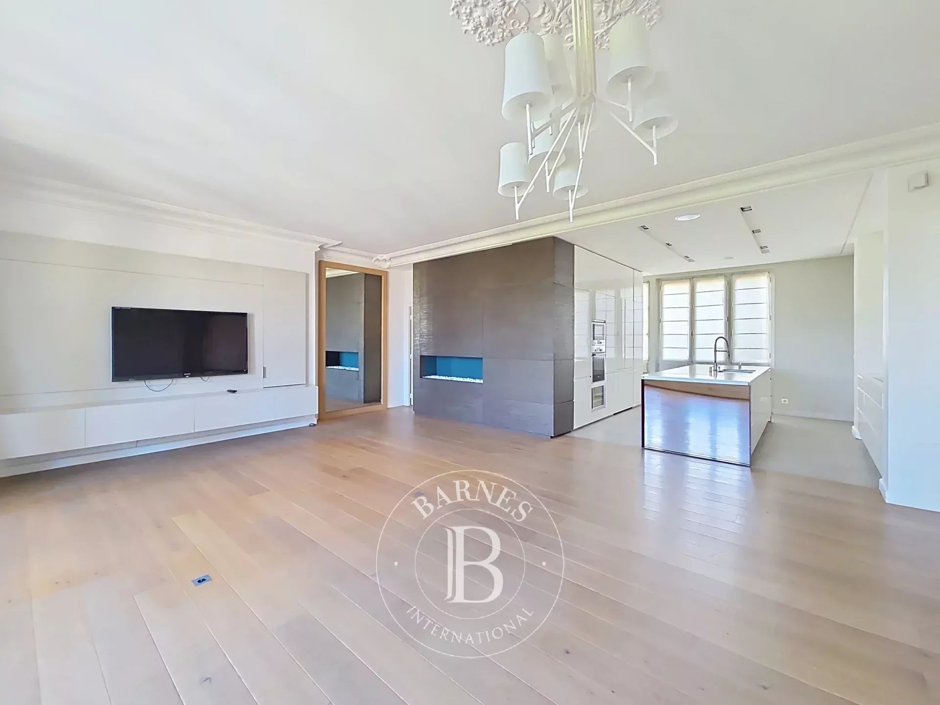 Appartement Paris 75007  -  ref 6656135 (picture 3)
