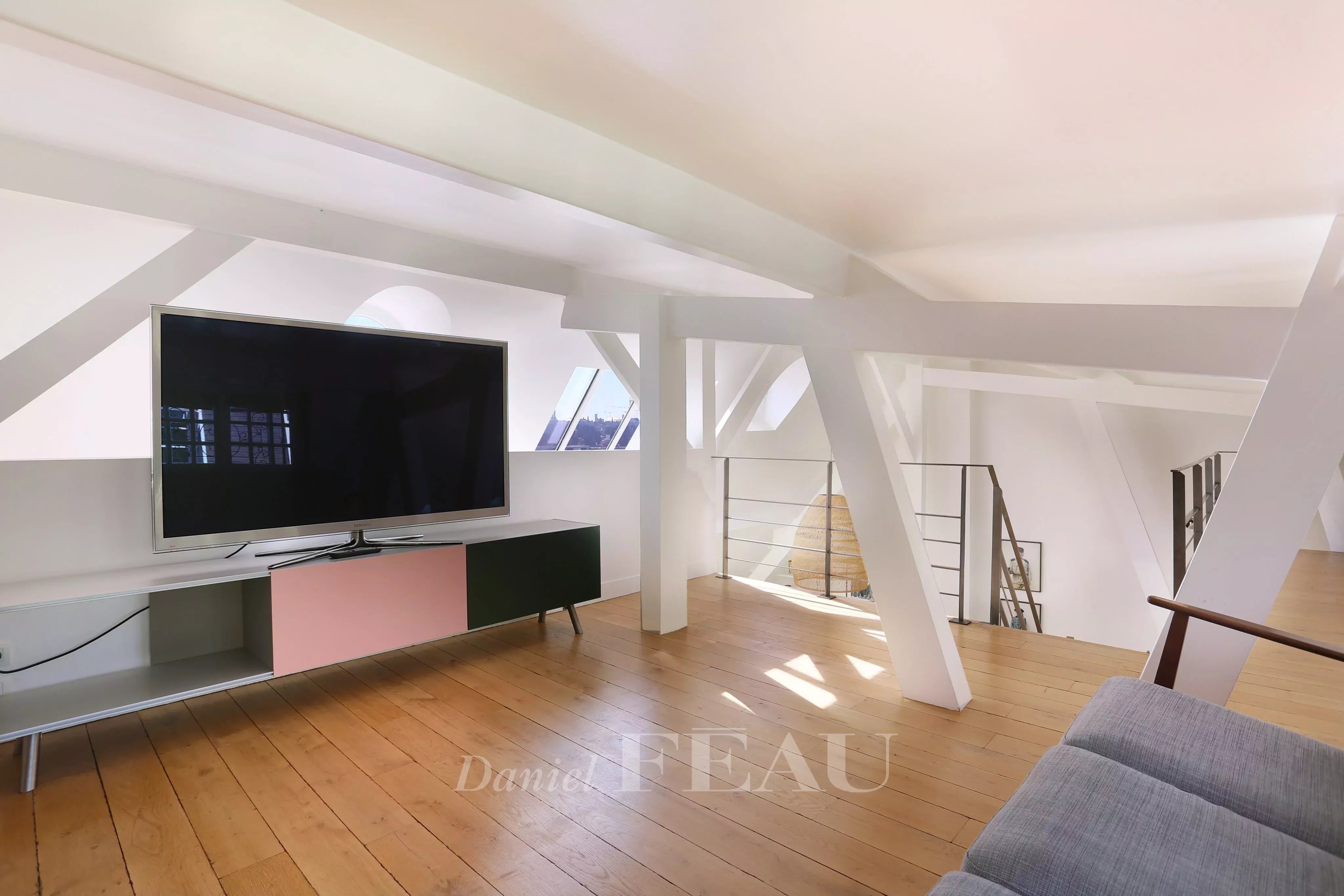 Living-room Wooden floor