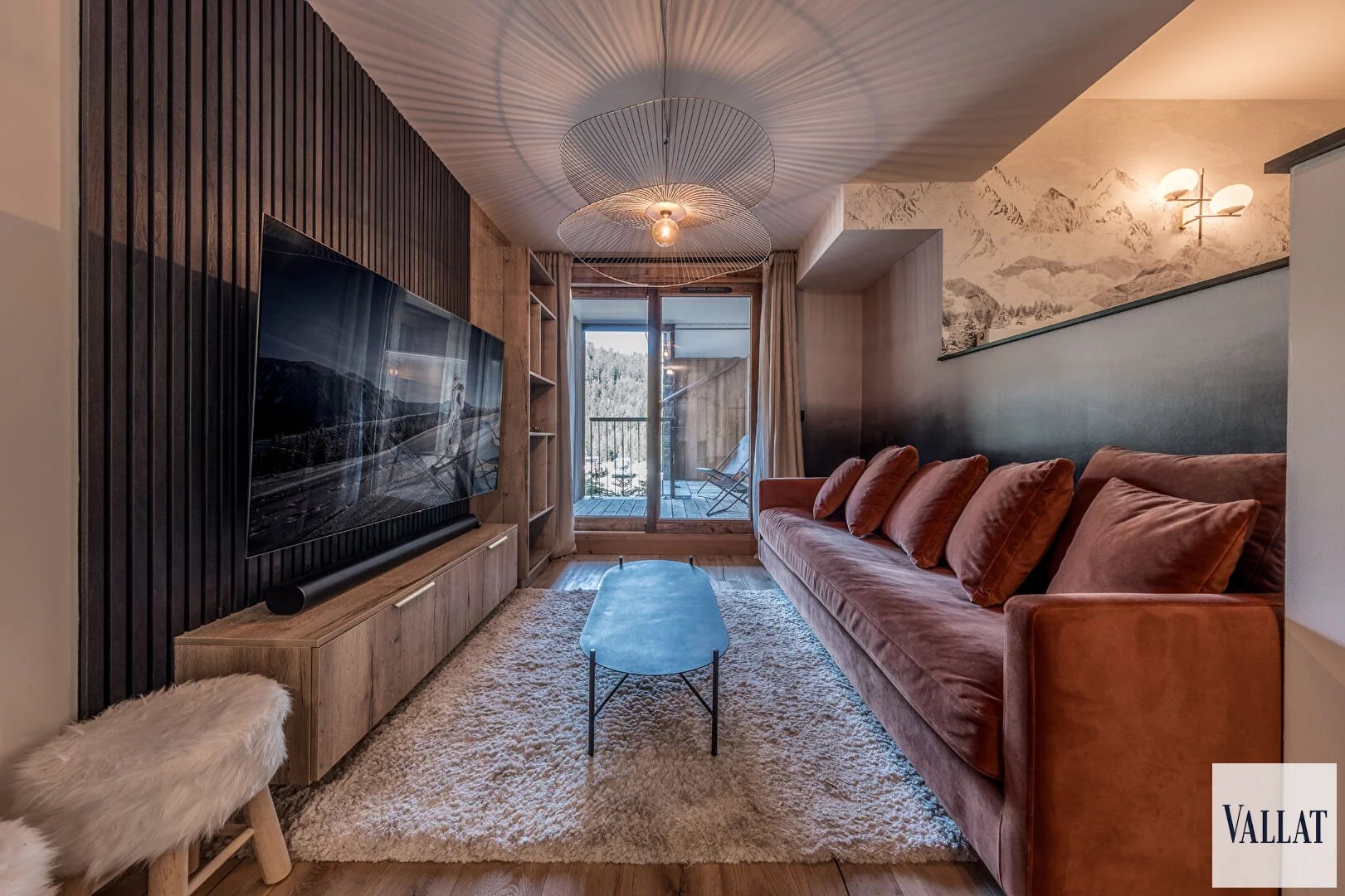 Neues Familienapartment mit 2 Schlafzimmern und Ski-in/Ski-out-Zugang in Courchevel Moriond 1650