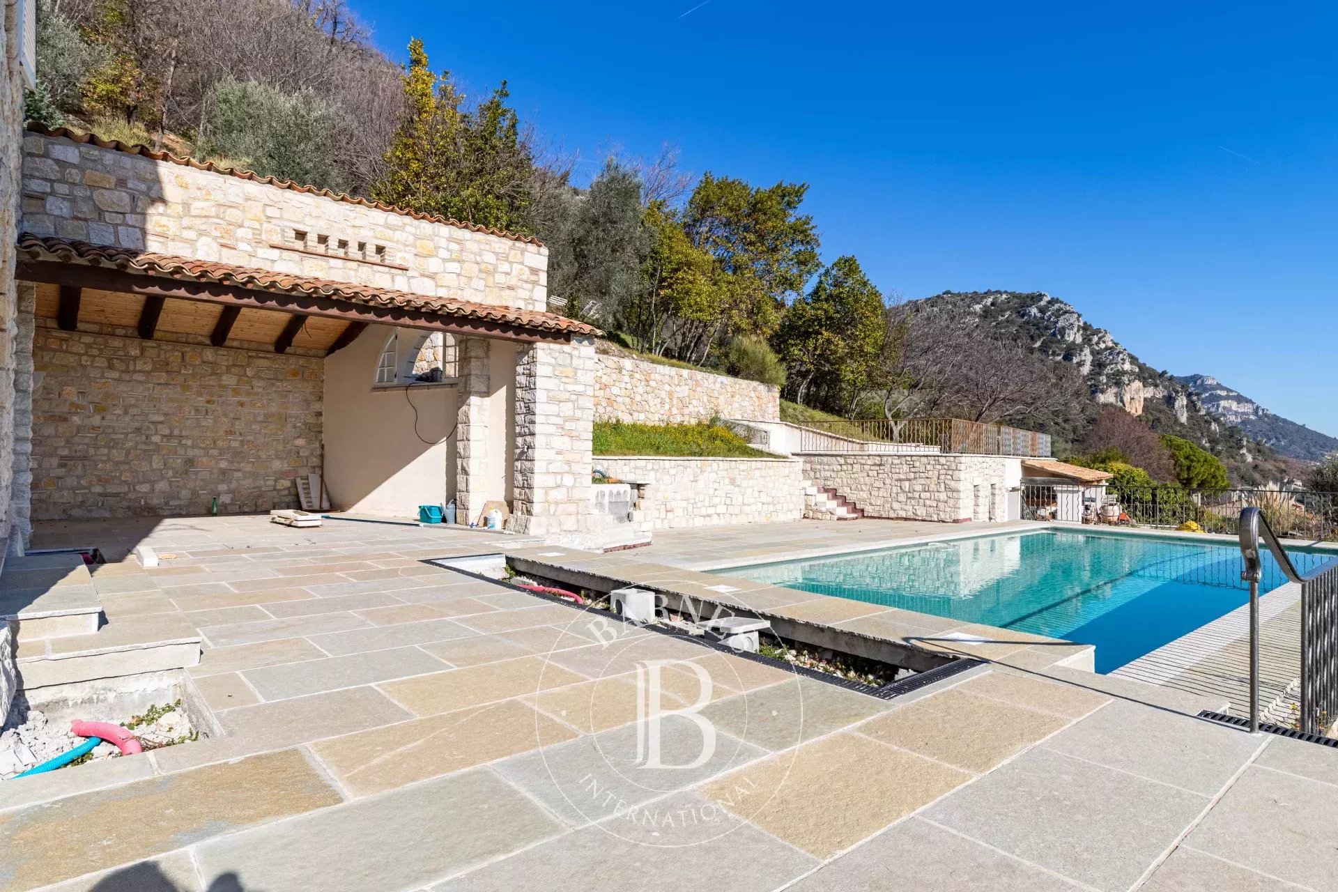 Exceptional domaine with 180° sea and mountain view - picture 33 title=