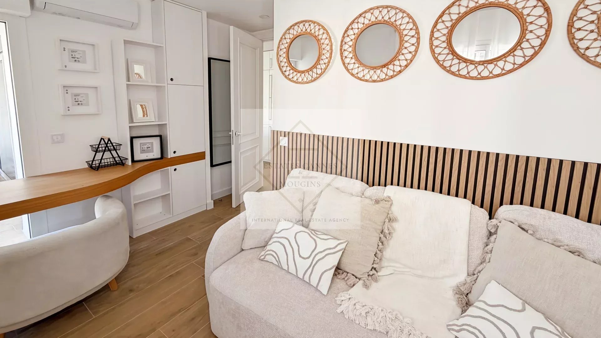 Appartement 3 pièces entièrement rénové – Cannes Palm Beach — photo 3