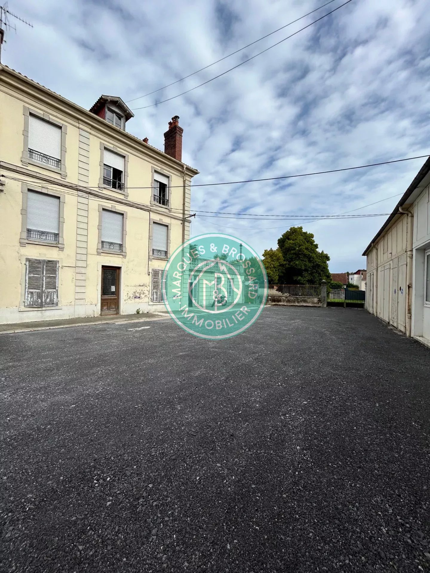 Agence immobilière de 